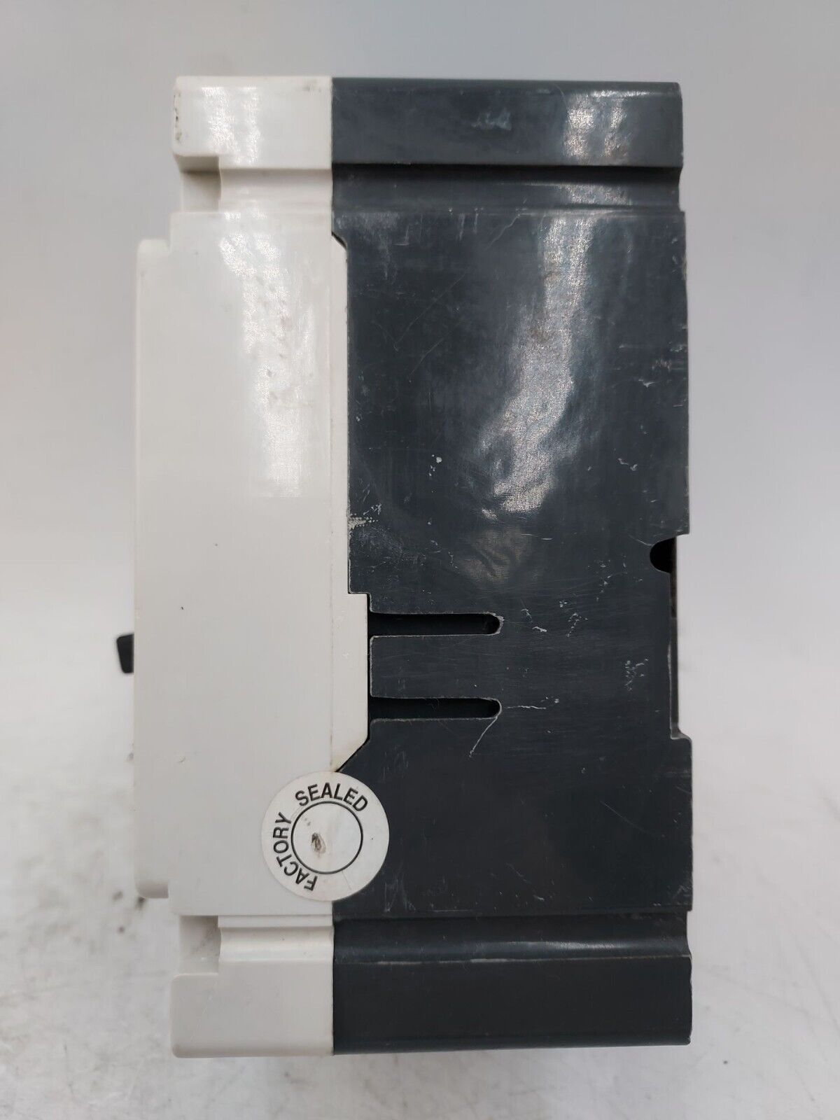 Eaton HFD3050 Used