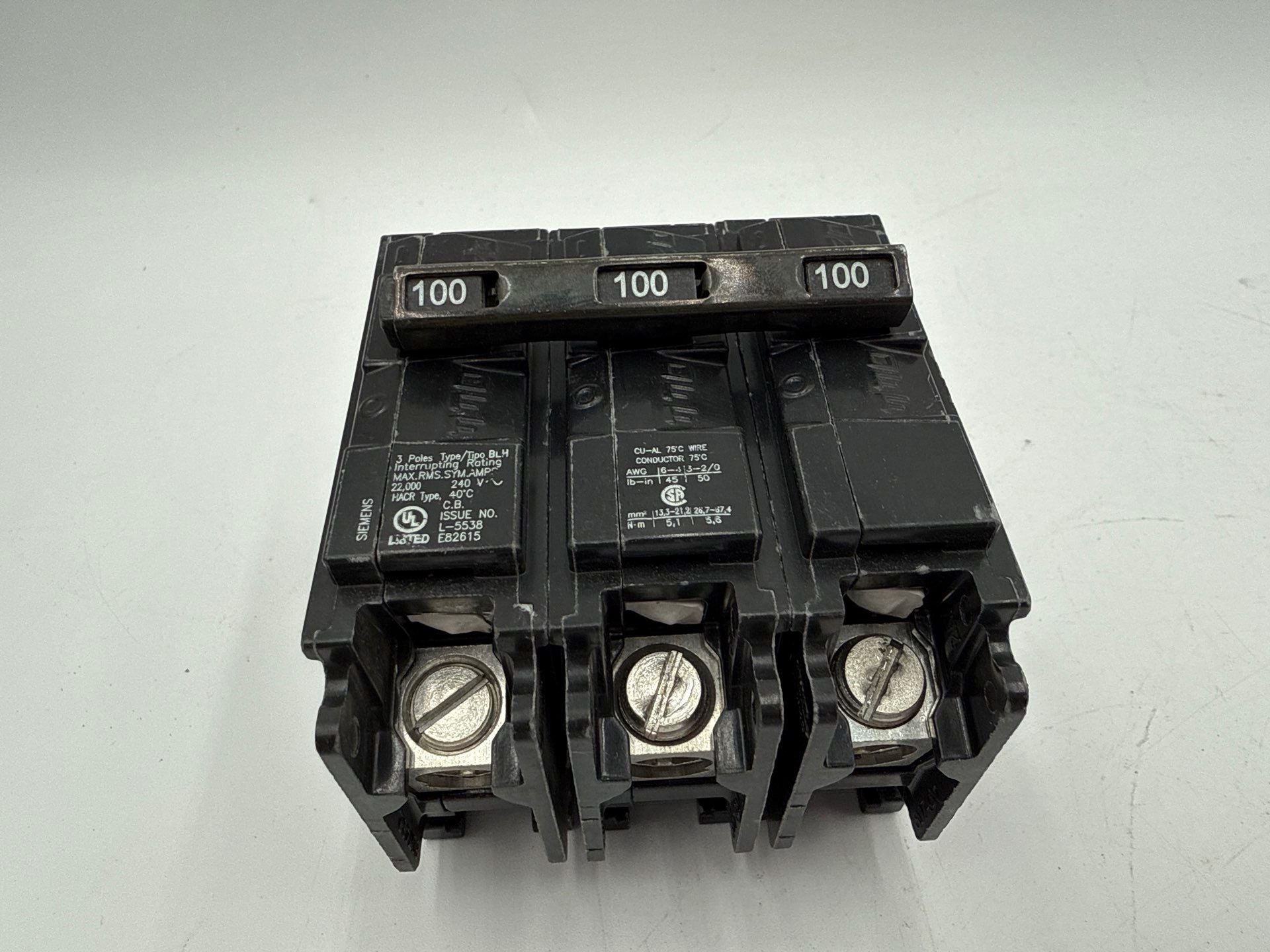 Siemens B3100H Bolt On Circuit Breaker 100A 3P 240V BLH 100 Amp 3 Pole 22kA Used