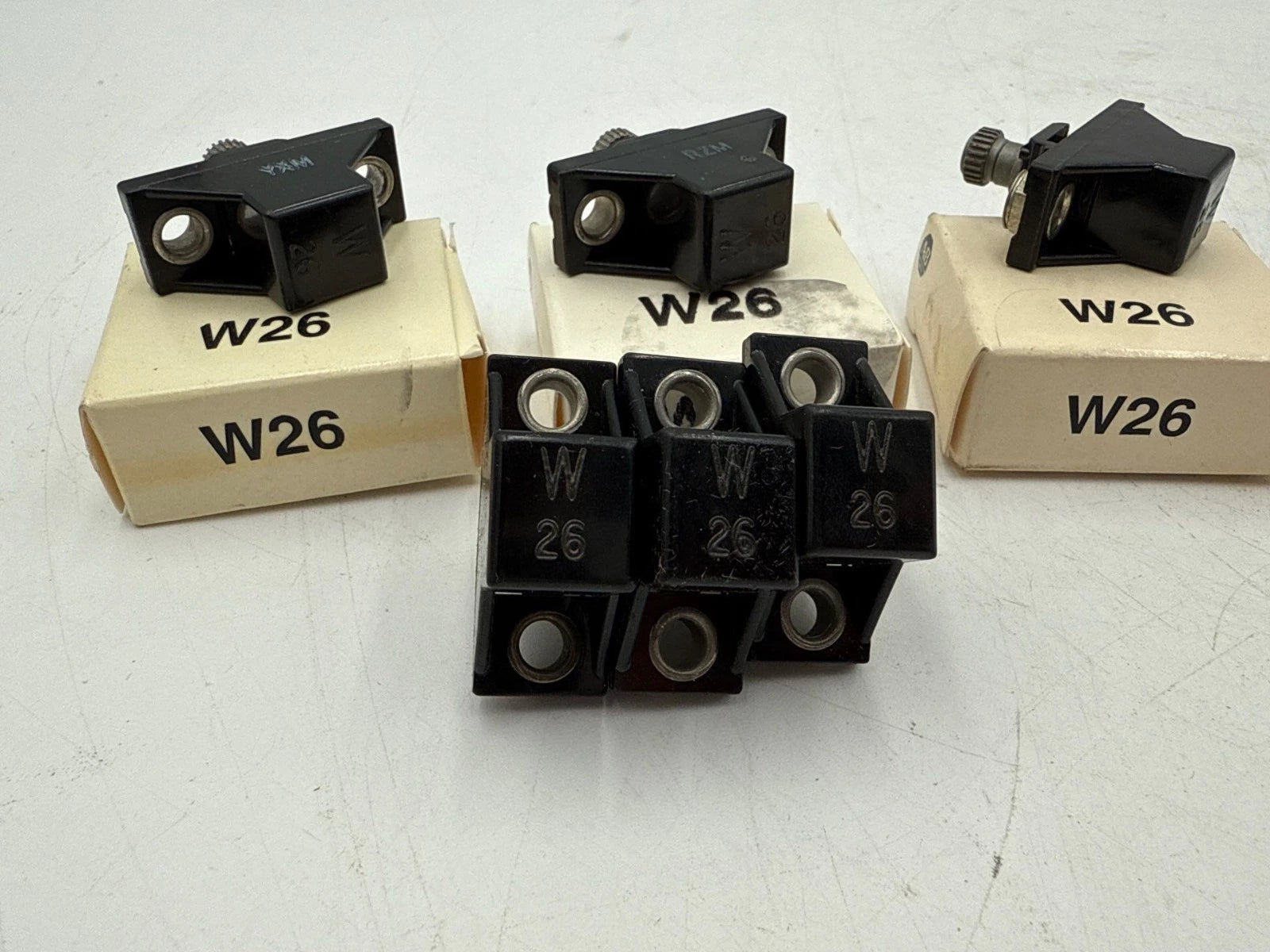 6PC Lot Allen Bradley W26 Thermal Overload Relay Heater Element Unit W-26 0.9Amp New
