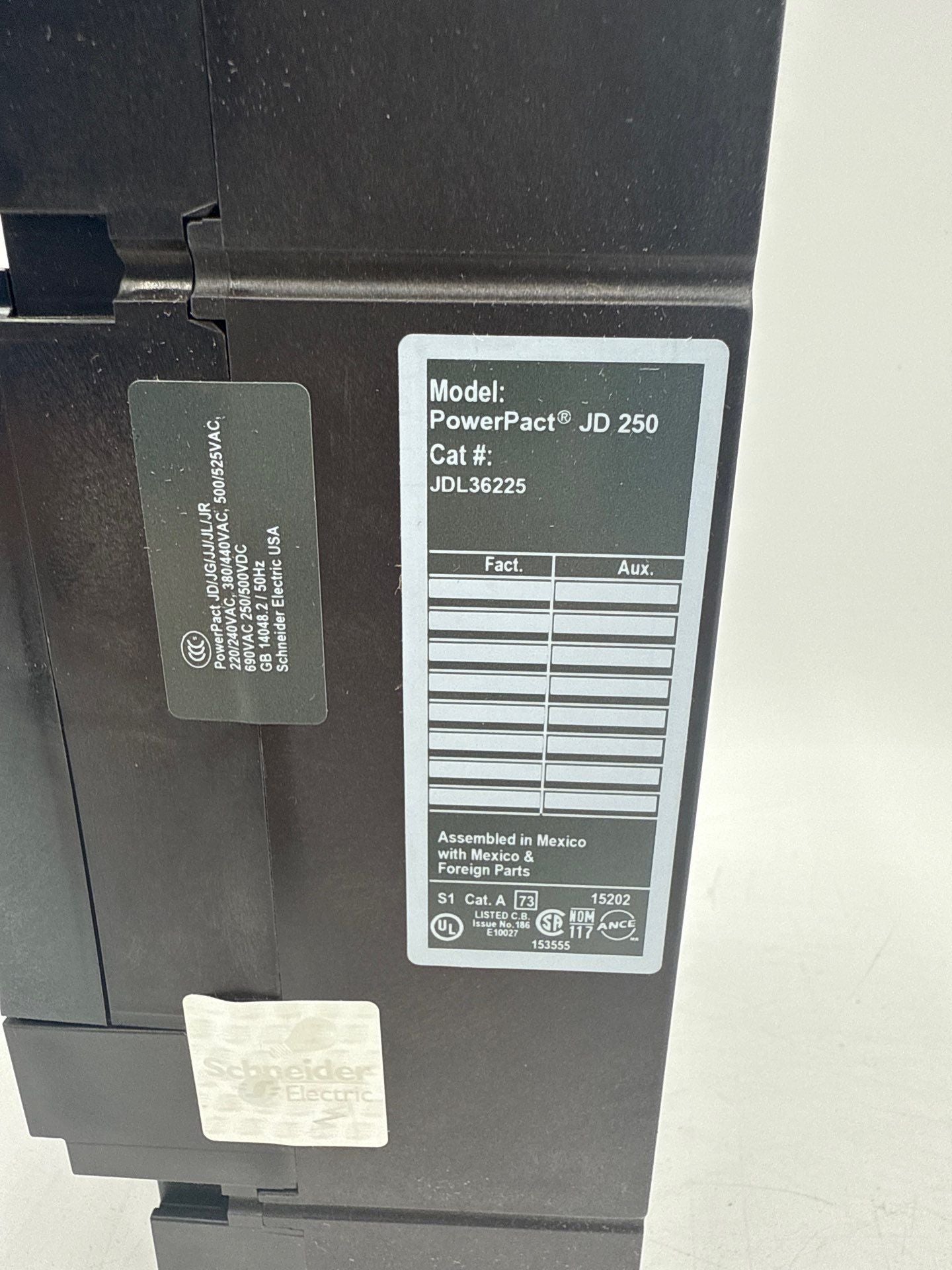 Square D JDL36225 New