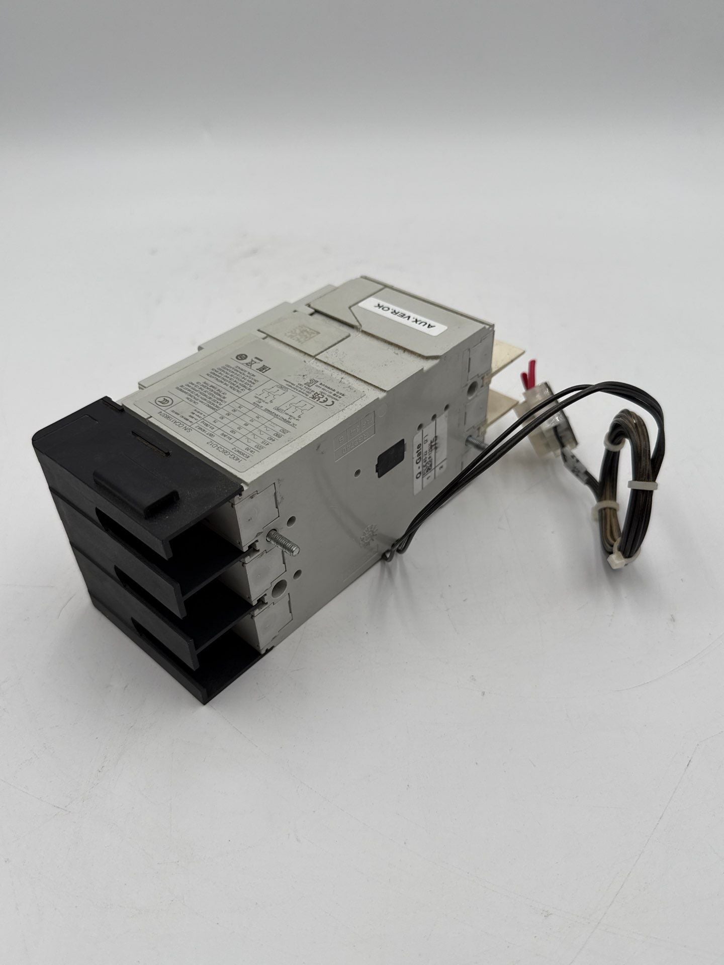 Allen Bradley 140G-G6C3-D12 Circuit Breaker 125A 3P 600V 140G-G6 125 Amp 3 Pole Used