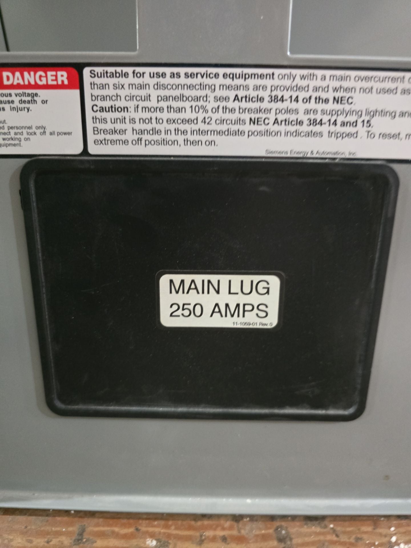 Siemens P1 P1C42ML250ABF Panelboard 250A 208/120V 3PH 4W MLO 42Cir 250 Amp Panel Used