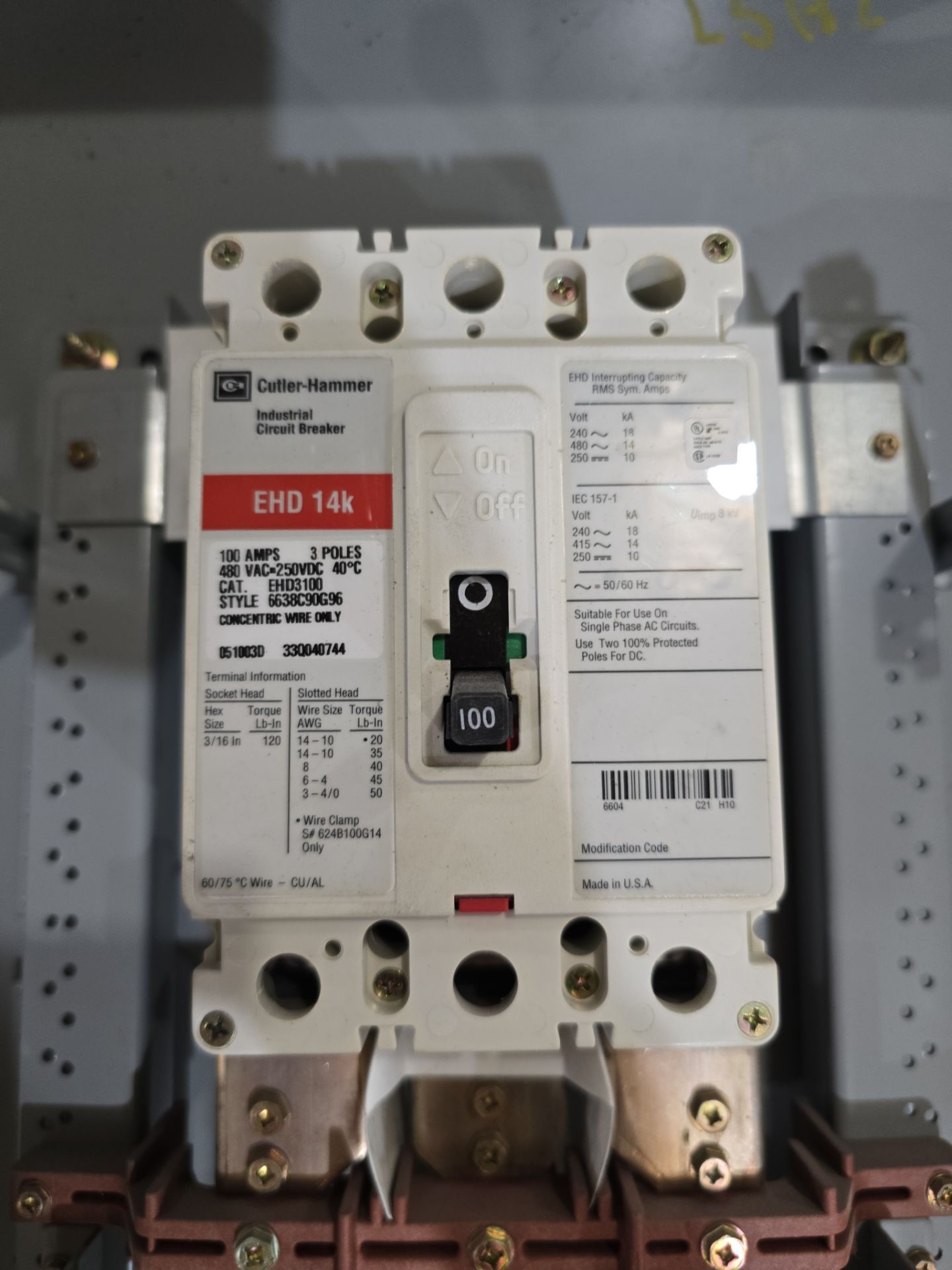 Eaton PRL1A Panelboard 100A 208/120V 3PH 4W 18 Cir 3R Encl MCB Main EHD3100 Used