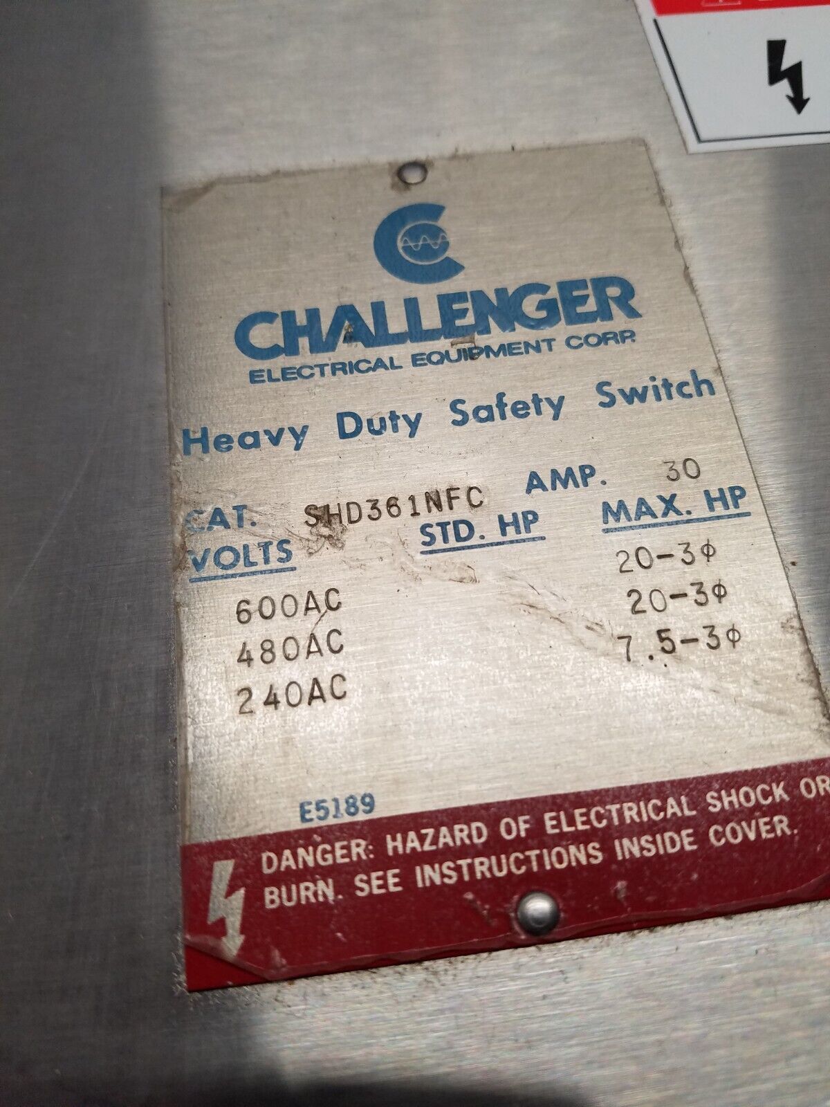 Challenger SHD361NFC Used