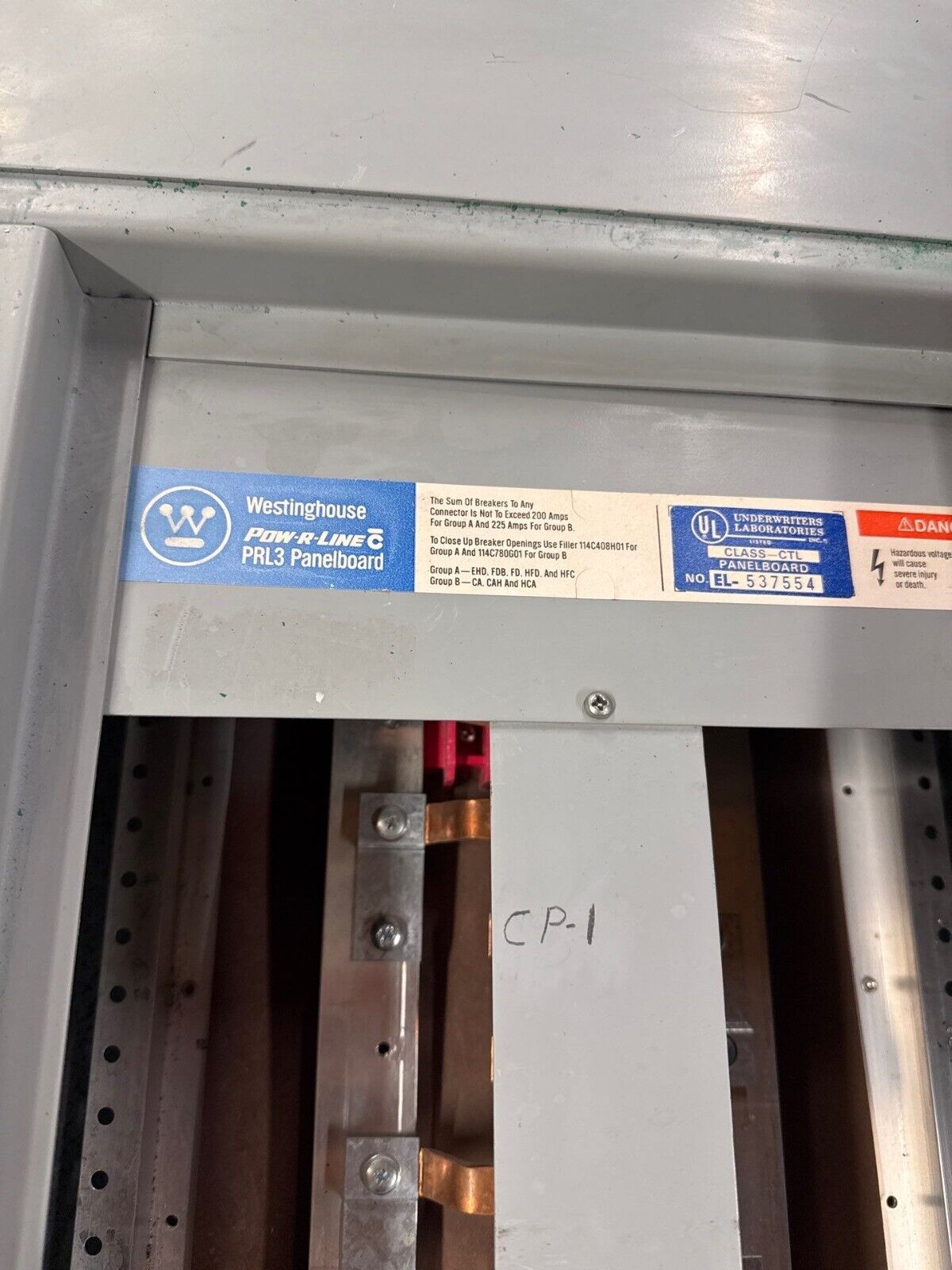 Westinghouse PRL3 Panelboard 225A 480/277V 3PH 4W 18 Cir Indoor Encl MLO YS2036 P320 Used