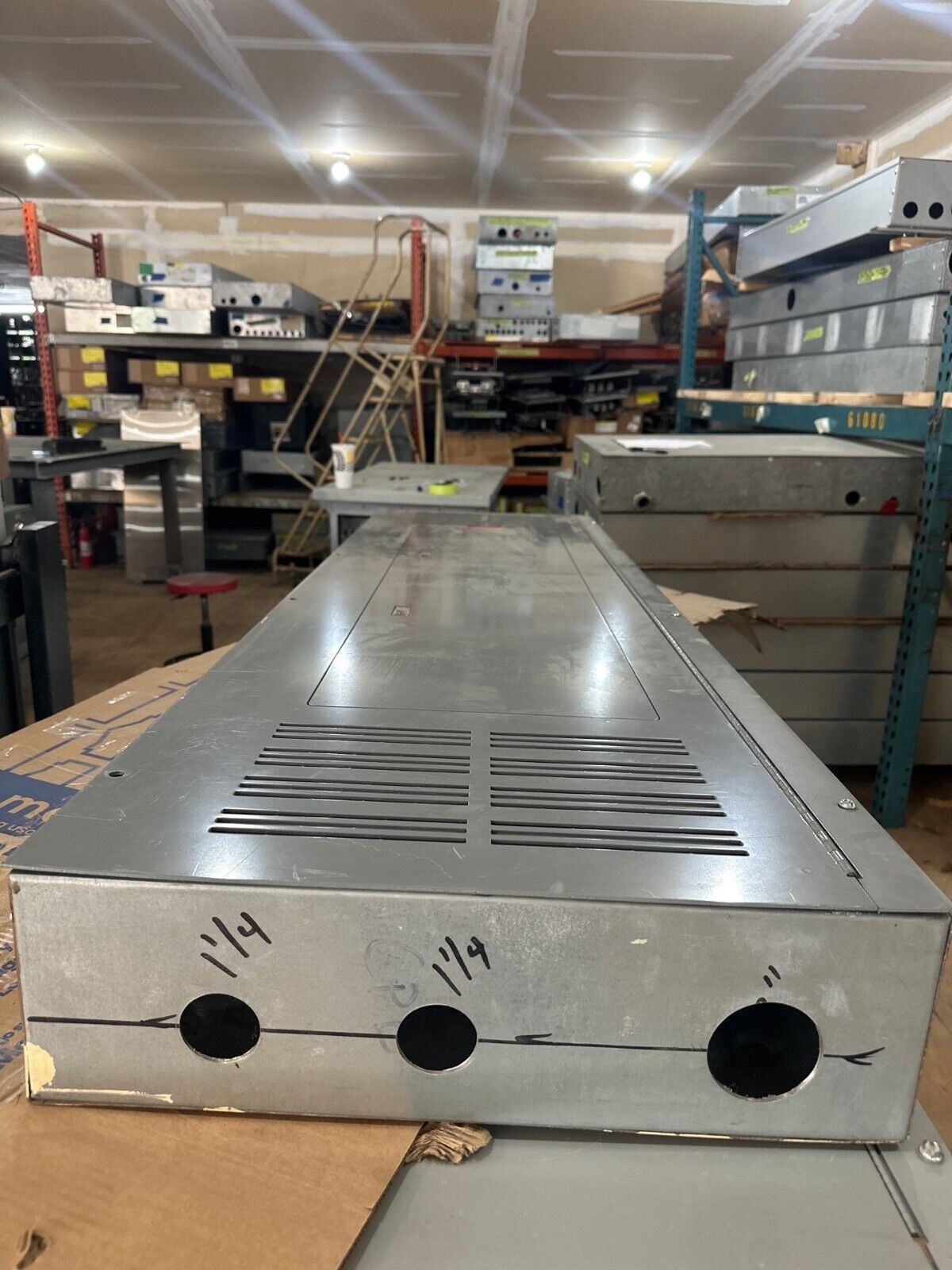 Square D NQOD Panelboard 300A 208Y/120V 3PH 4W 42 Circuit 300 Amp MCB NO MAIN Used