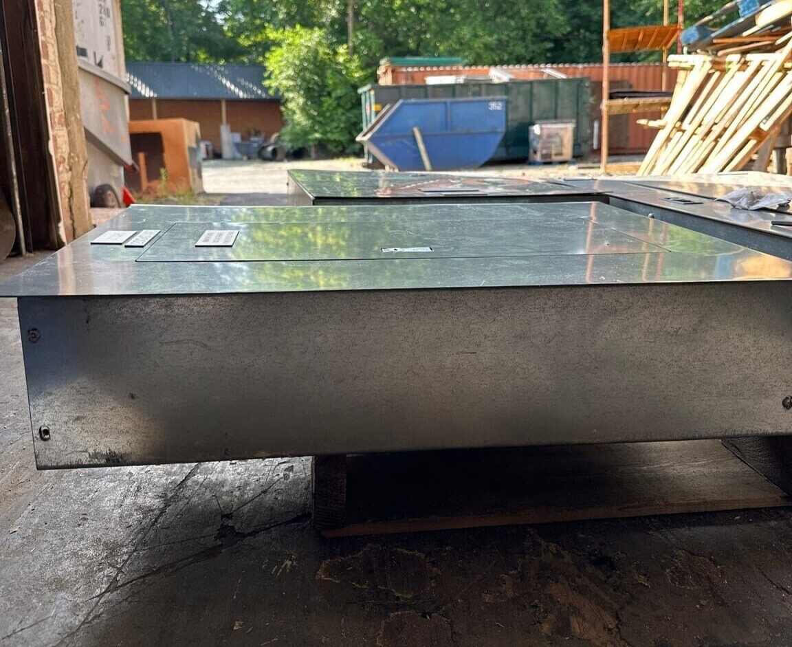 Square D NOQD Panelboard 100A 120/240V 1PH 3W MLO Main Lug 24 CIR NEMA 1 P527 Used