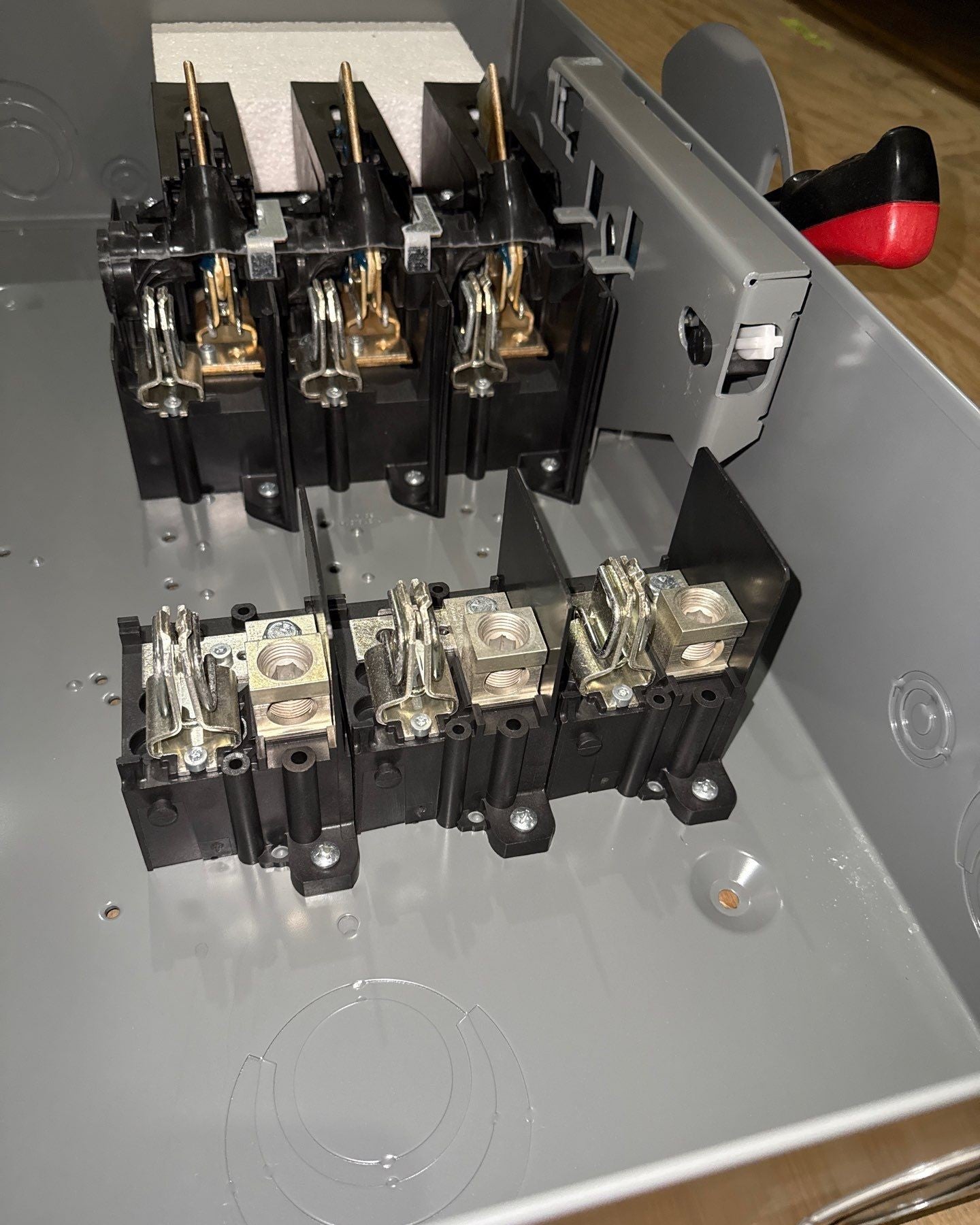 Square D H364 Safety Disconnect Switch 200A 3P 600V Indoor 200 Amp 3 Pole New