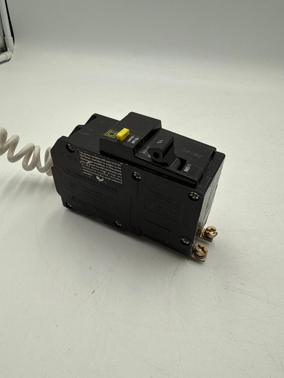 Square D QOB215GFI Circuit Breaker 15A 2P 120/240V 1PH 10kA QOB Bolt On 15 Amp Used