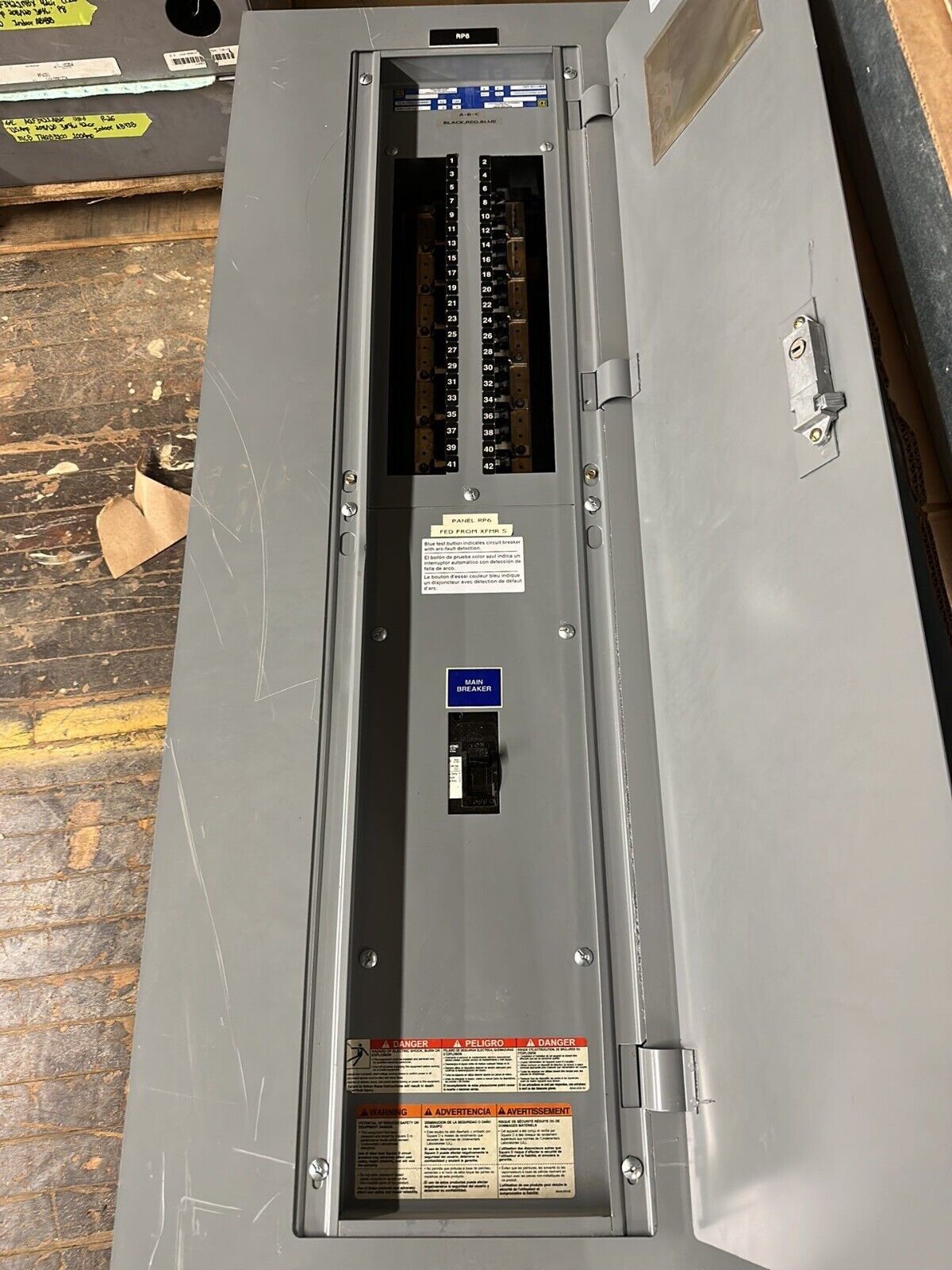 Square D NQOD Panelboard 125A 208Y/120V 3PH 4W 125 Amp 42 Cir Main Q2L3125 MCB P252 Used