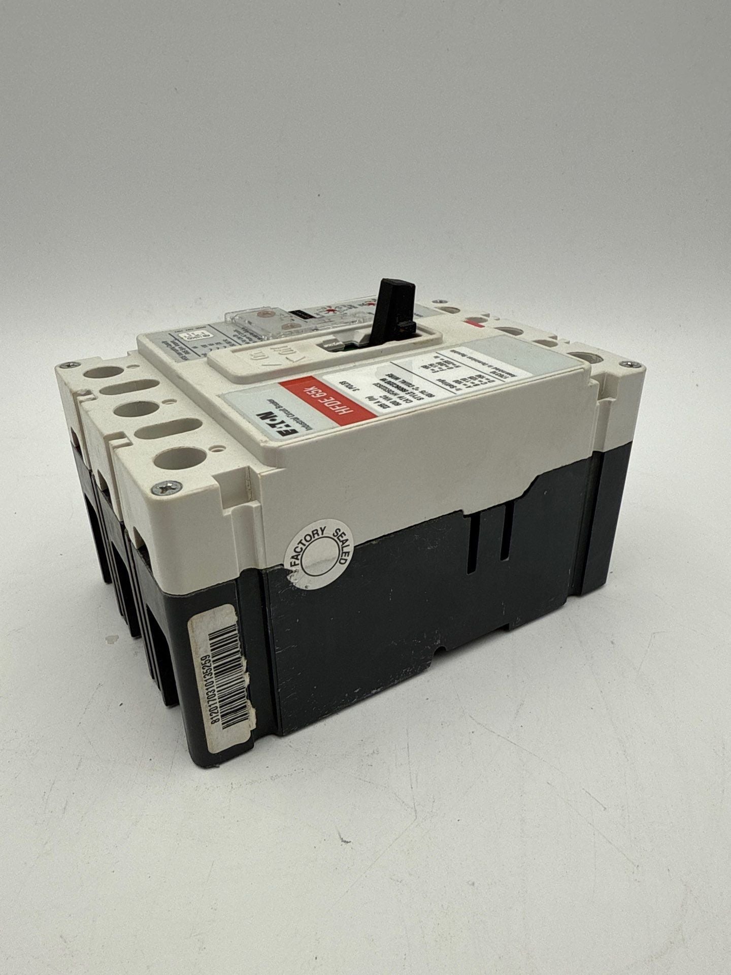 Eaton HFDE322532 Circuit Breaker 225A 3P 600V HFDE 65k 225 Amp 3 Pole Used