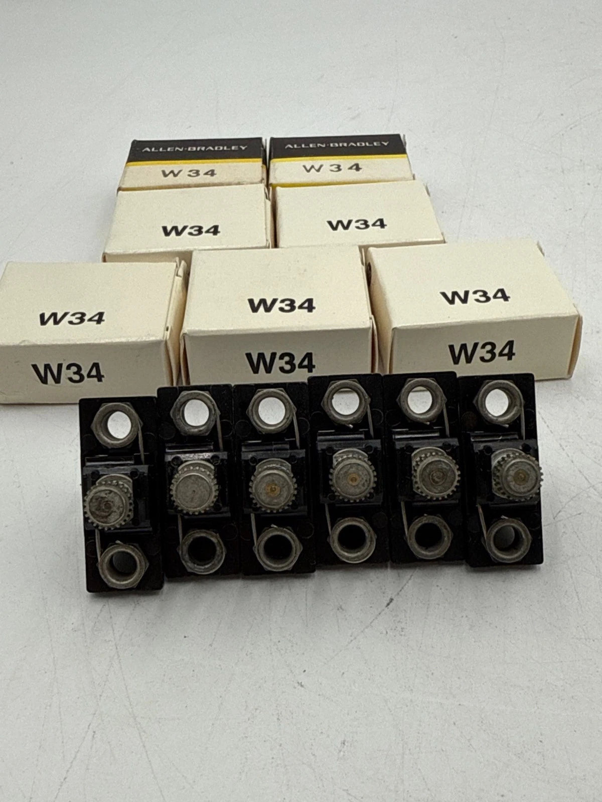 13PC Lot Allen Bradley W34 Thermal Overload Relay Heater W-34 1.80A Element Unit New