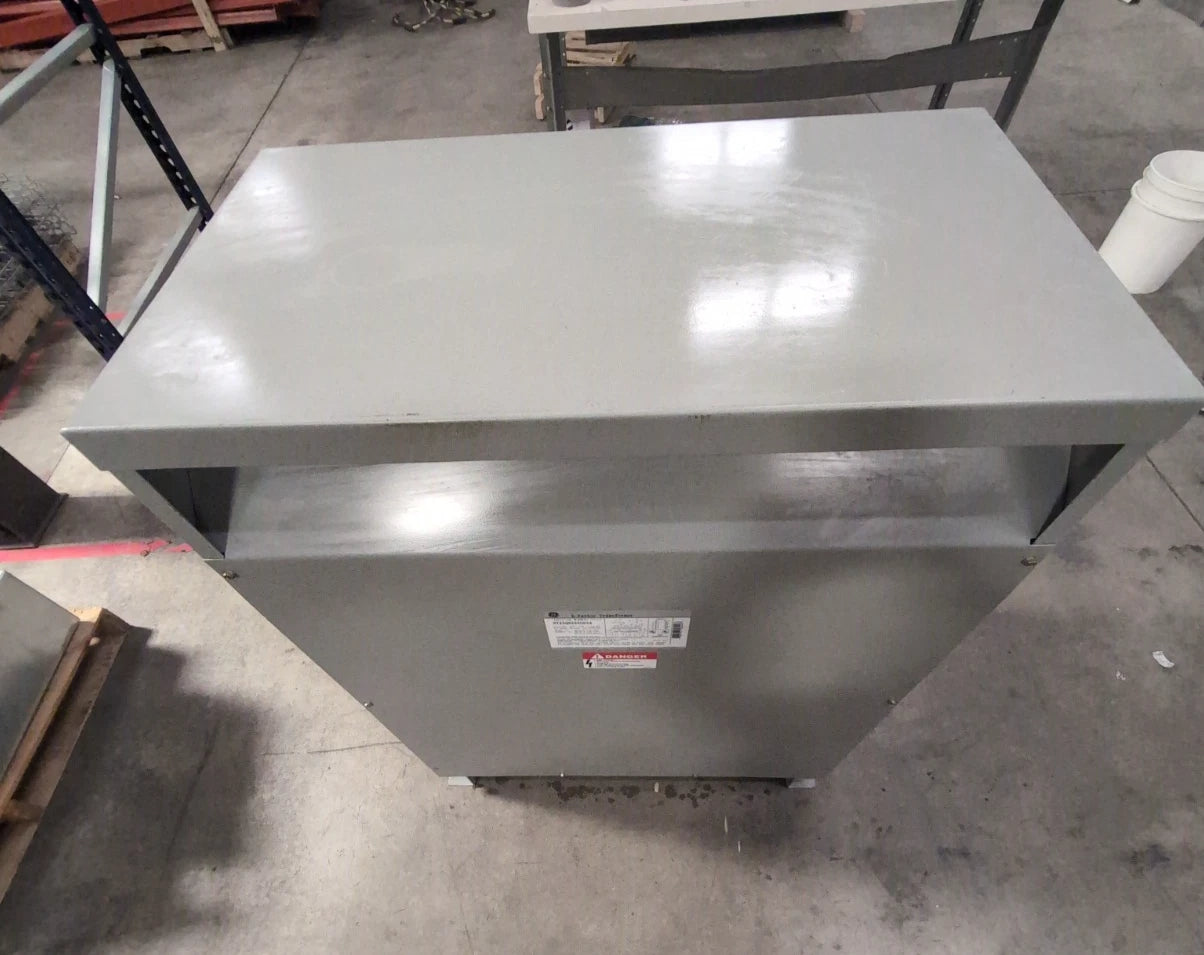 112.5KVA GE 9T23Q9565G03A Transformer 3PH Pri 480V Sec 208/120V Indoor Encl Used