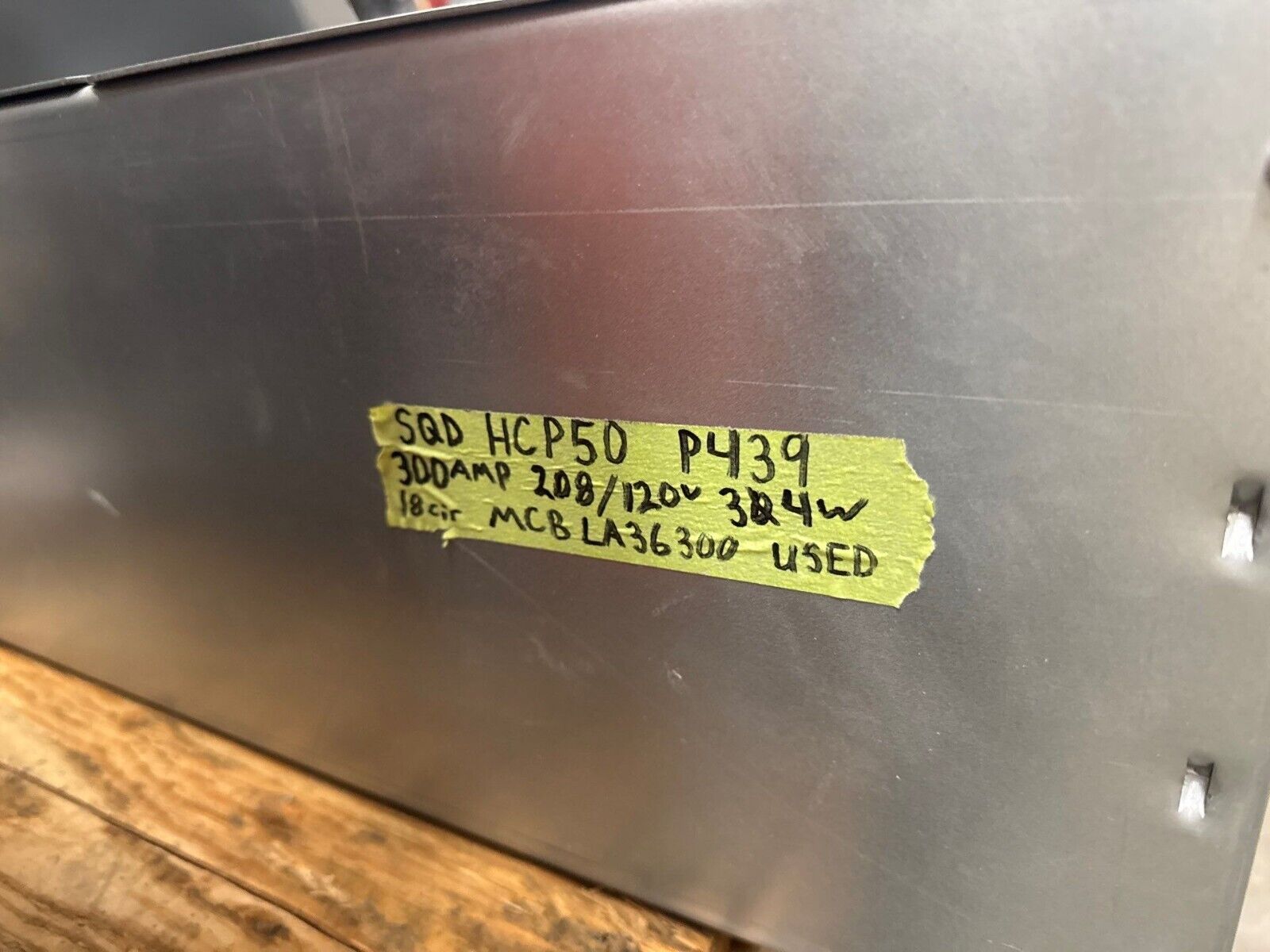 Square D I-Line Panelboard 300A 208/120V 3PH 4W 18 Cir Indoor Encl MCB LA36300 P439 Used