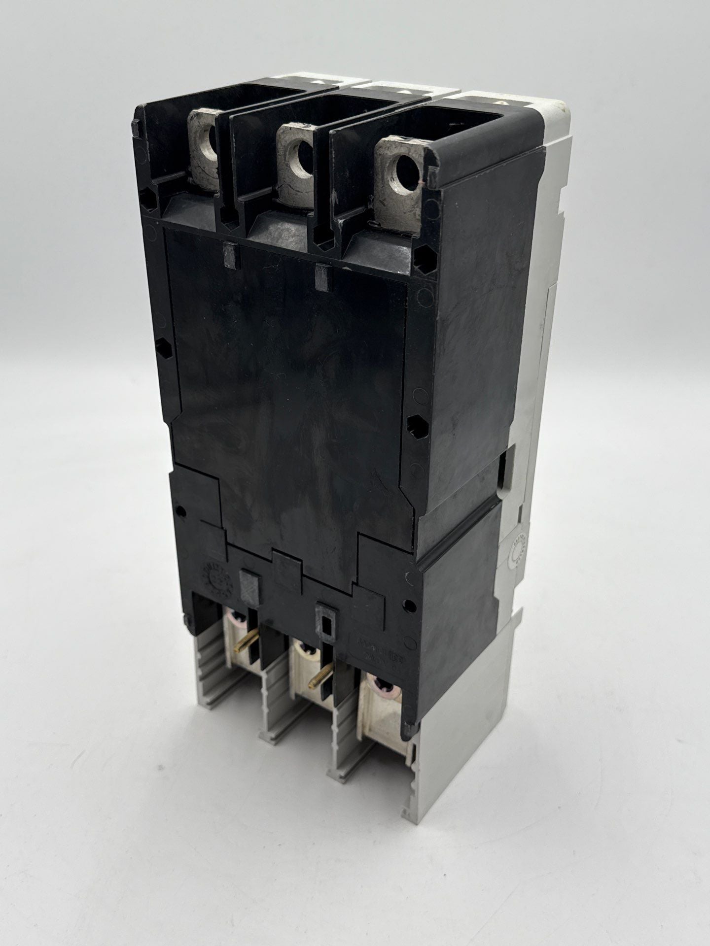 Eaton LGH3630NN Circuit Breaker 500A 3P 600V L630H LGH 500 Amp 3 Pole Used