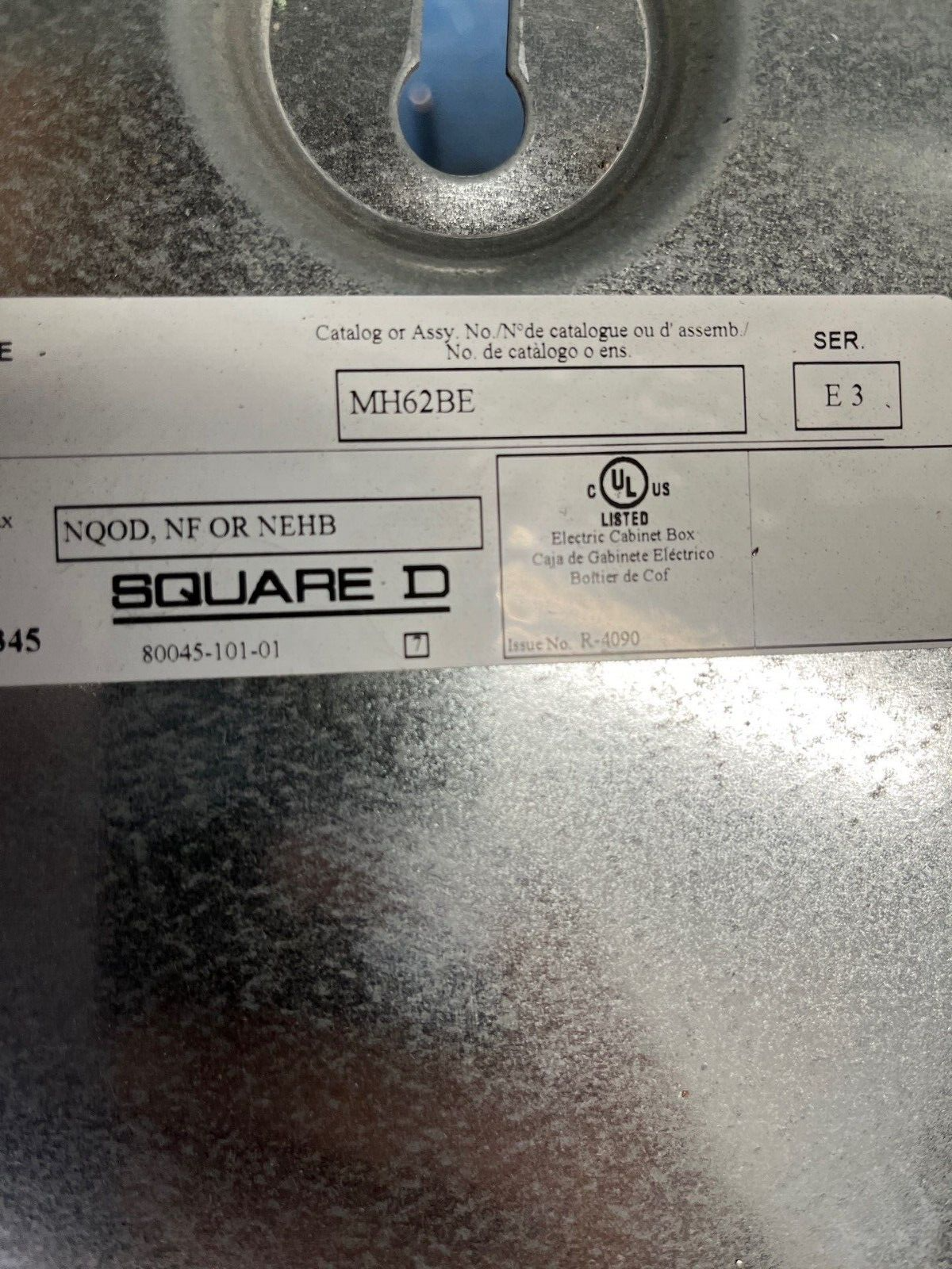 Square D NF Panelboard 600A 480/277V 3PH 4W 54 Circuit Main Lug MLO Indoor Encl P572 Used