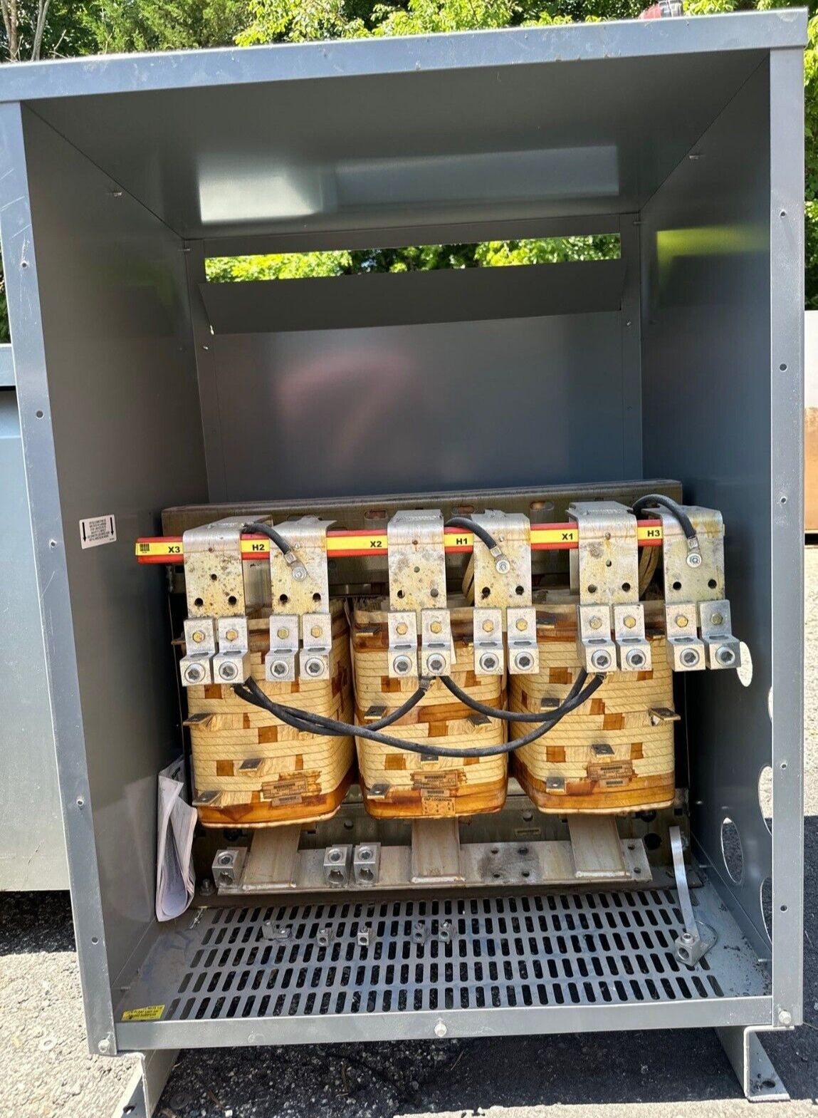 Square D EE225T3H Used