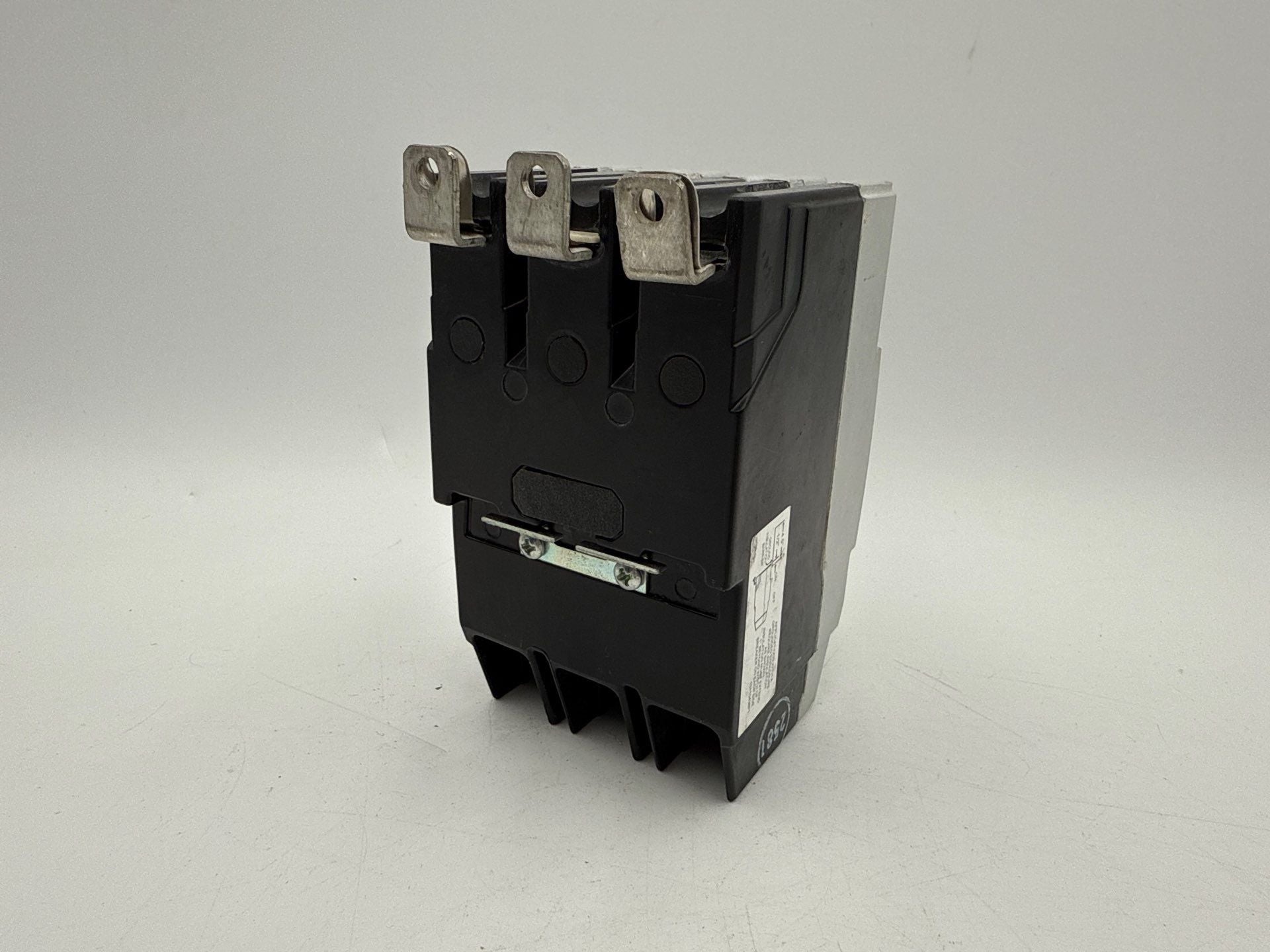 GE TEYL3090B Circuit Breaker 90A 3P 480/277V 3PH TEYL 90 Amp 3 Pole Bolt On Used