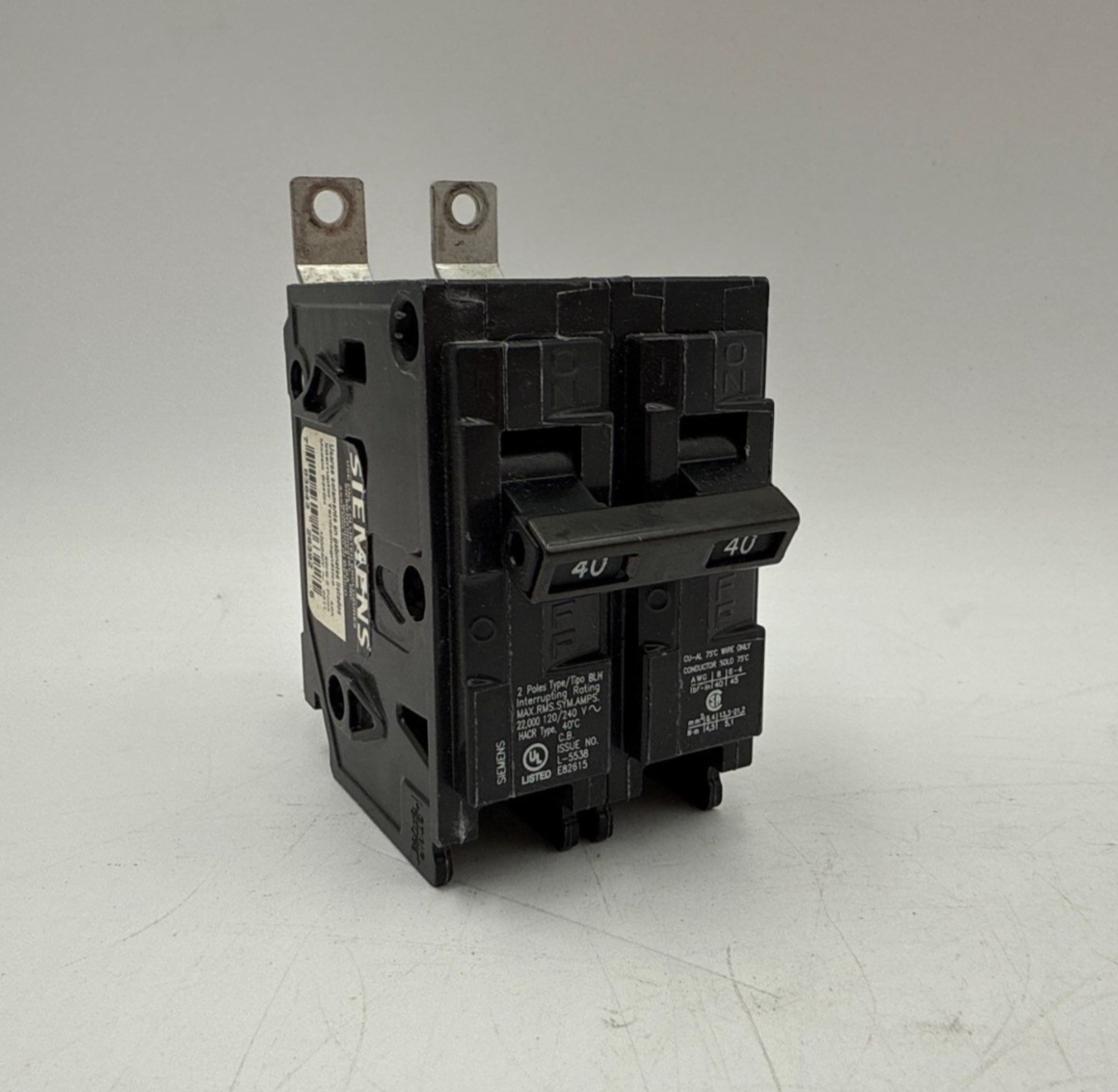 Siemens B240H Bolt On Circuit Breaker 40A 2P 120/240V 1PH 22kA BLH 40 Amp 2 Pole Used