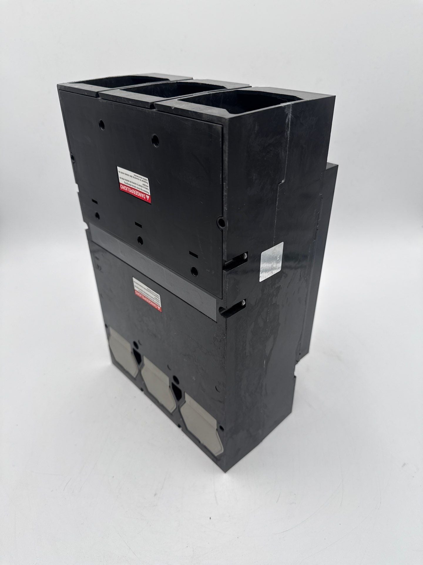 Square D MGP36800 Circuit Breaker 800A 3P 600V 3PH MGP 800 Amp 3 Pole Used