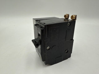 Square D QOB2201021 New