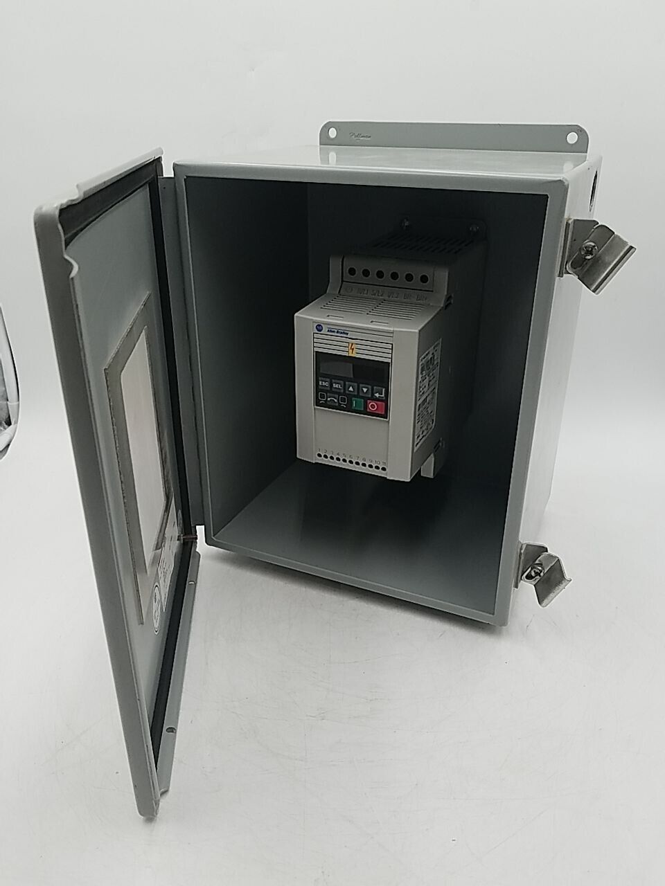 Allen-Bradley 160-AA18NSF1 Used