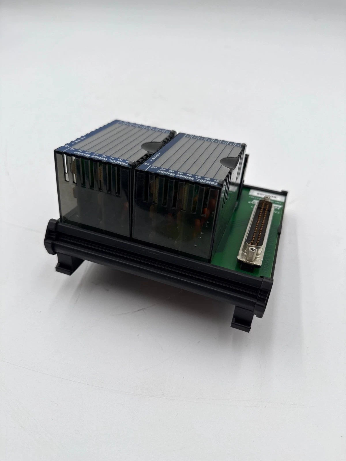 Foxboro FBM207 P0916AM Voltage Monitor Compression Terminal 2 Tier 120/125V