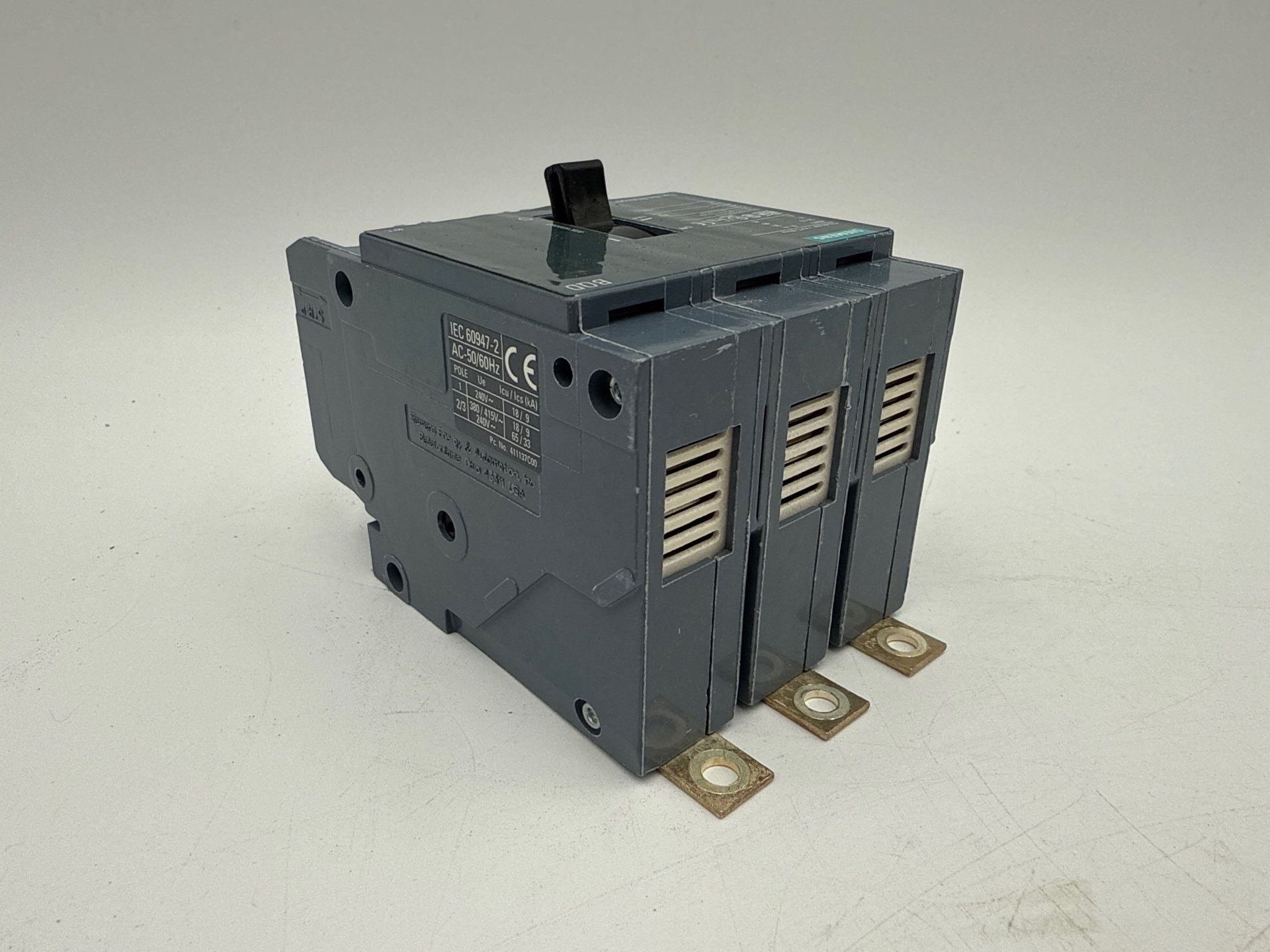 Siemens BQD320 Circuit Breaker 20A 3P 480V BQD 20 Amp 3 Pole Bolt On Used