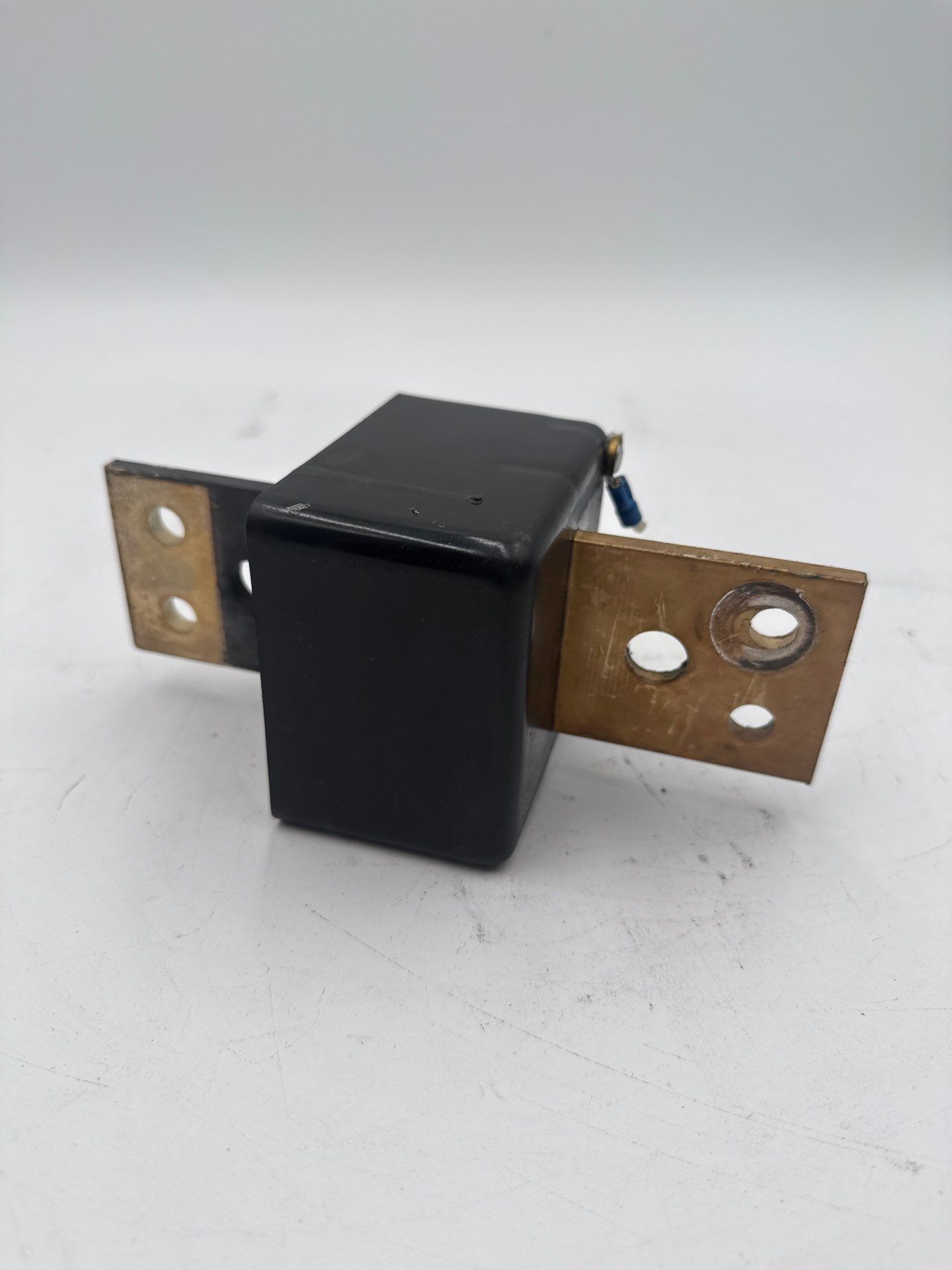 Square D ME25CT2 Neutral Current Transformer 250A Sensor Series 3 250 Amp Used