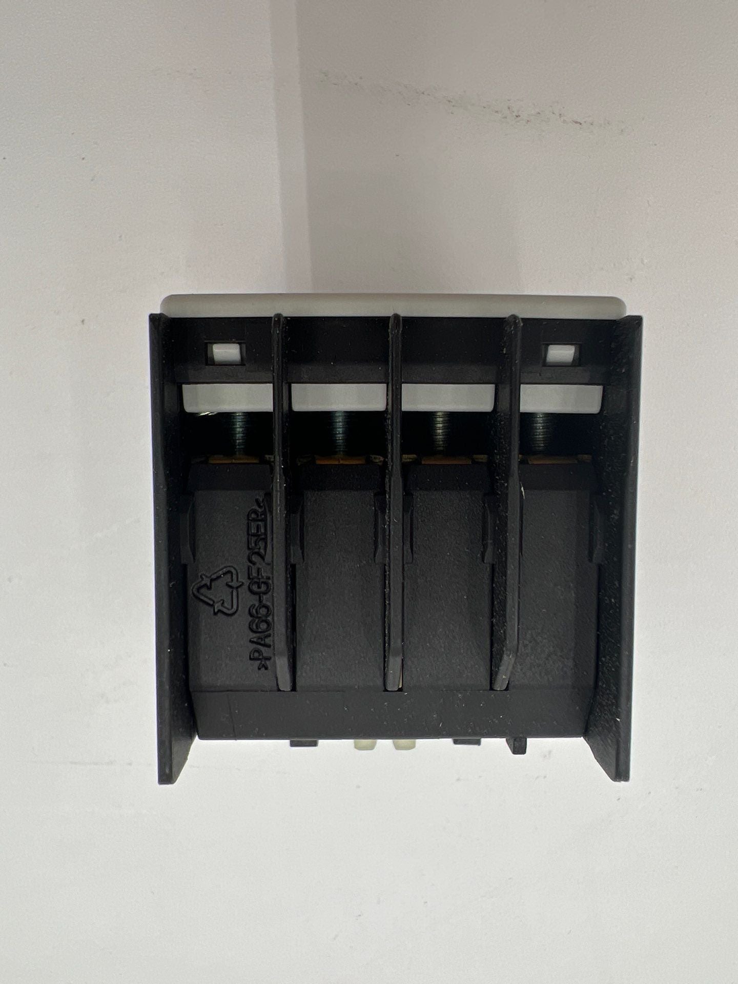 Siemens 3RH1911-1HA22 Auxiliary Contact Block 1NO/1NC Front-Mount New