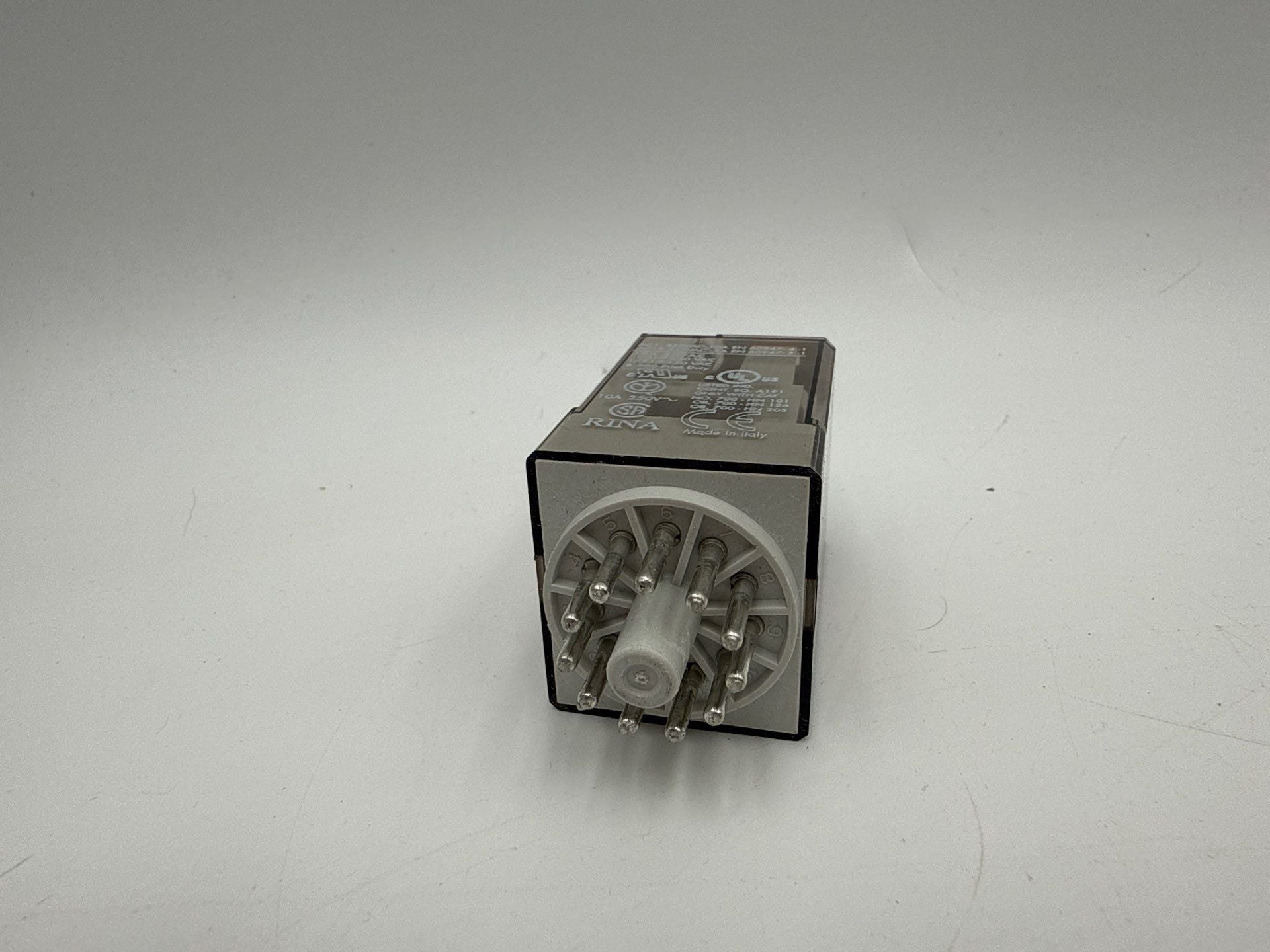 2PC Lot Allen Bradley 700-HA33A1 Relay 8Pins Plug In 3C/O 3PDT 120V 10A New