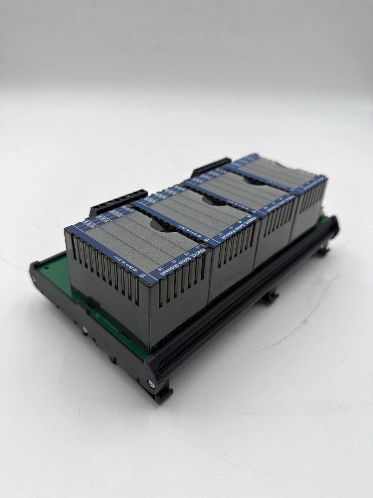 Foxboro FBM242 P0916NG Compression Terminal 2 Tier Relay Discrete Output