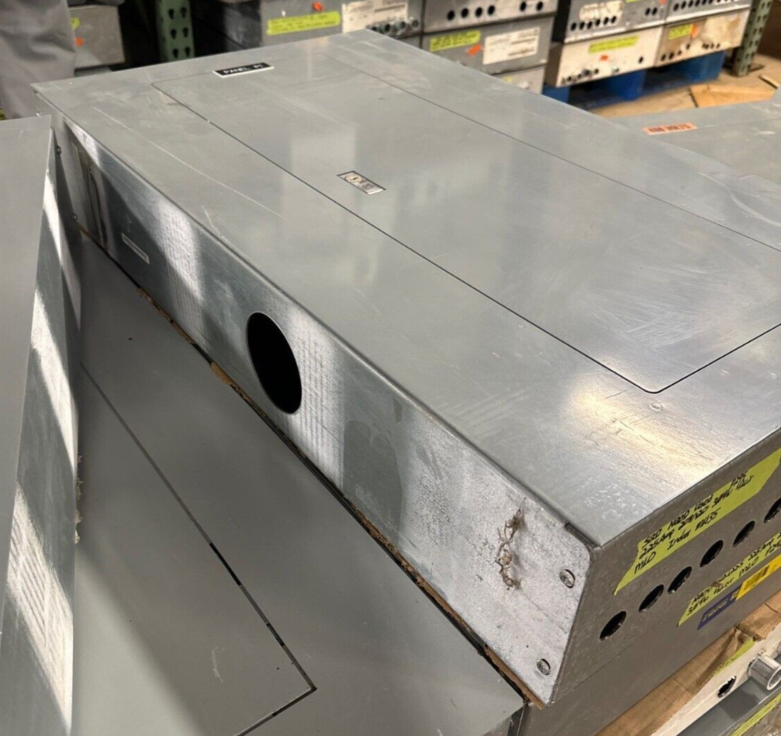 SQUARE D NQOD442L225 Panelboard 225A 208Y/120V 4W 3P Main Lug MLO 42 Circuit P295 Used