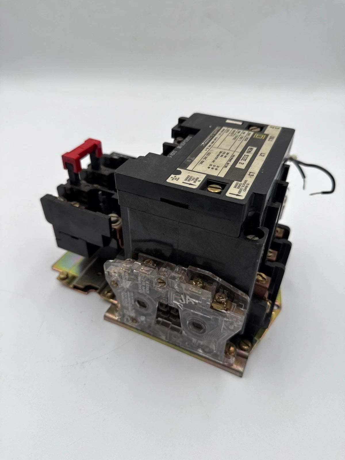 Square D 8536SD01 Starter NEMA Size 2 3P 600V 3PH 25HP Coil 110/120V 8536SDO1 Used