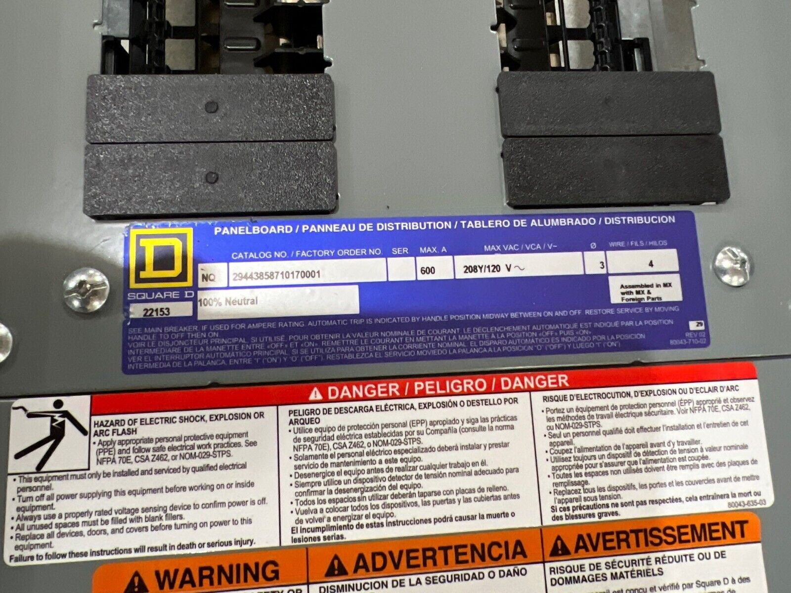 Sq D NQ Panelboard 600A 208Y/120V 3PH 4W 42 Cir LGP36600U31X MCB Indoor Encl P672 New