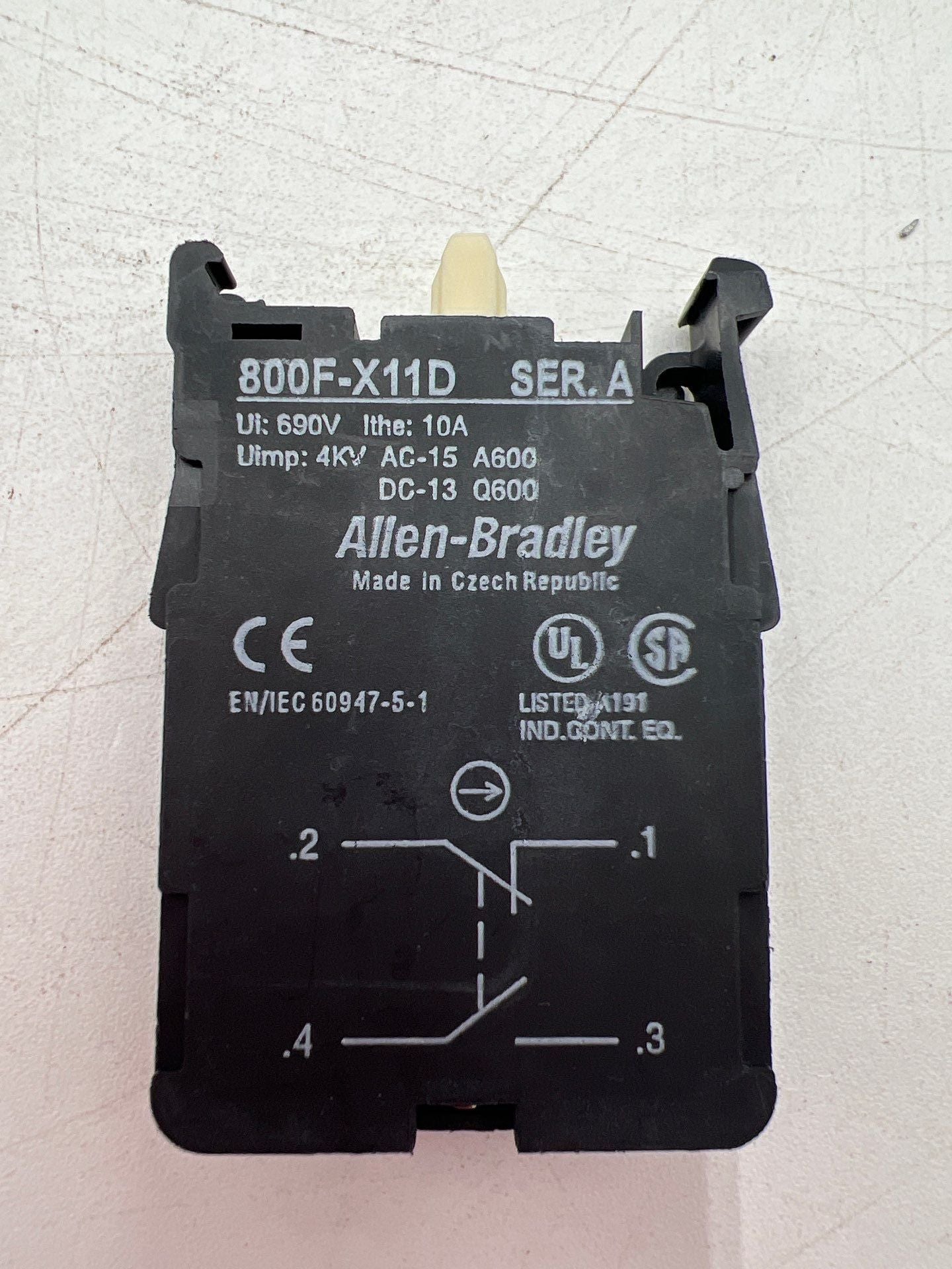Allen‑Bradley 800F‑X11D 22 mm Contact Block 1 NO/1 NC Screw Dual‑Circuit 10pc New