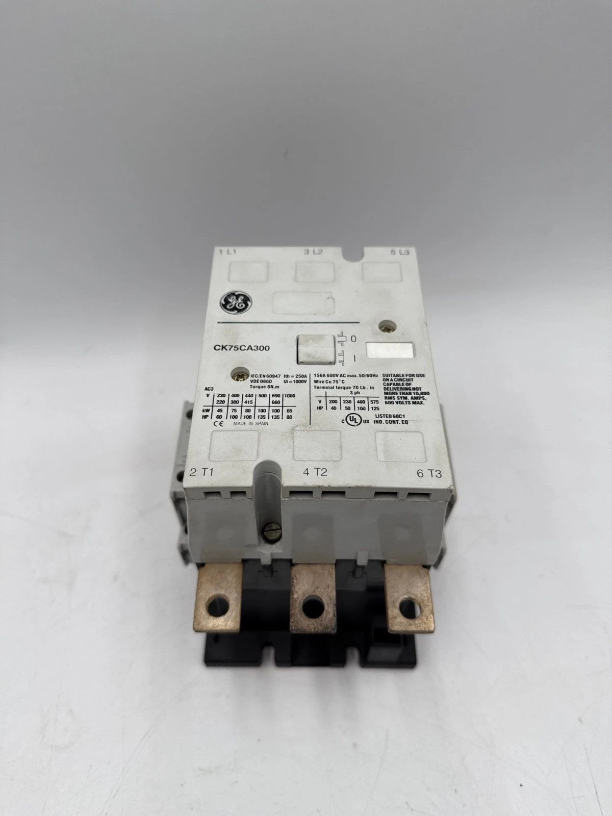 GE CK75CA300 Contactor 150A 3P 600V 3PH 125HP Coil 110/120V C12168J Used