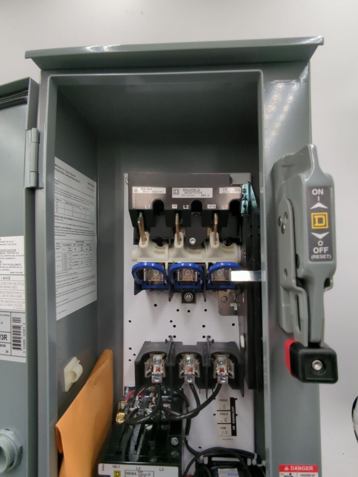 Square D 8538SBA23V81FF4H30T New