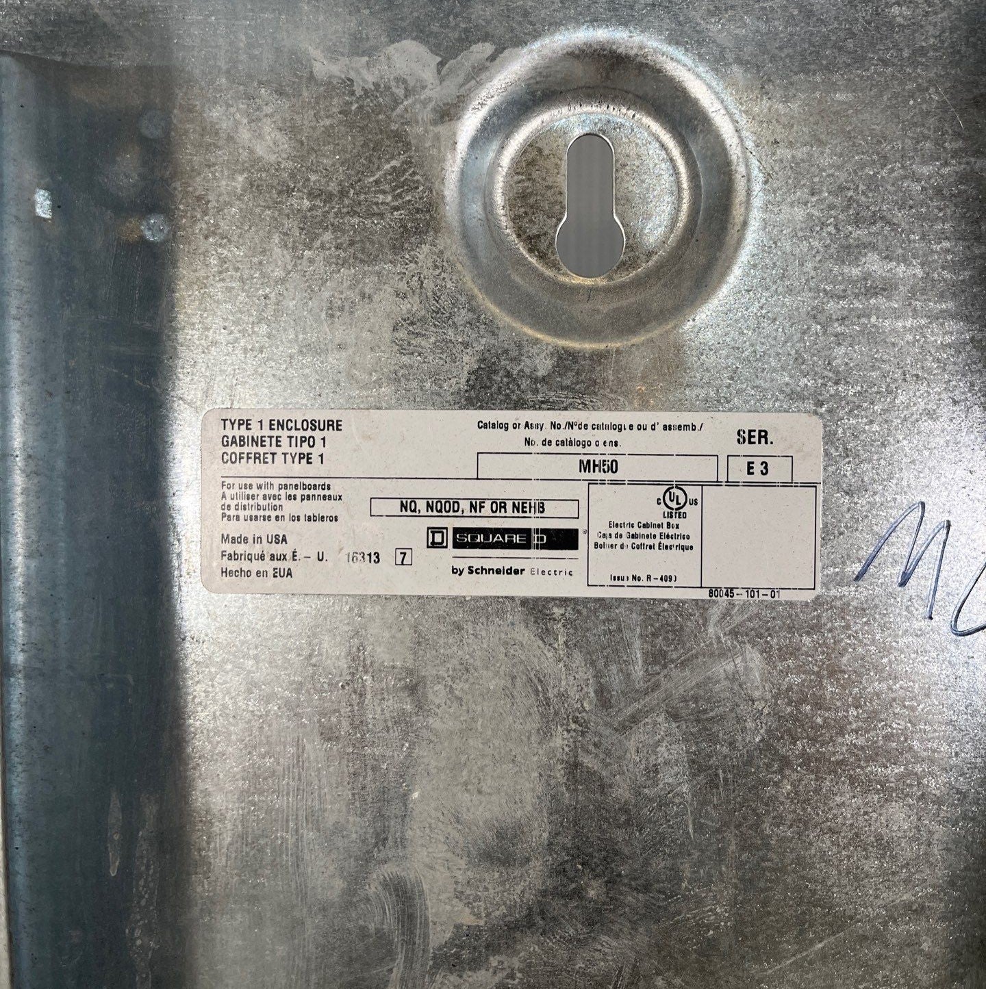 Square D NQ Panelboard 400A 208/120V 3PH 4W MLO 42 Circuit Indoor Encl MH50 Used