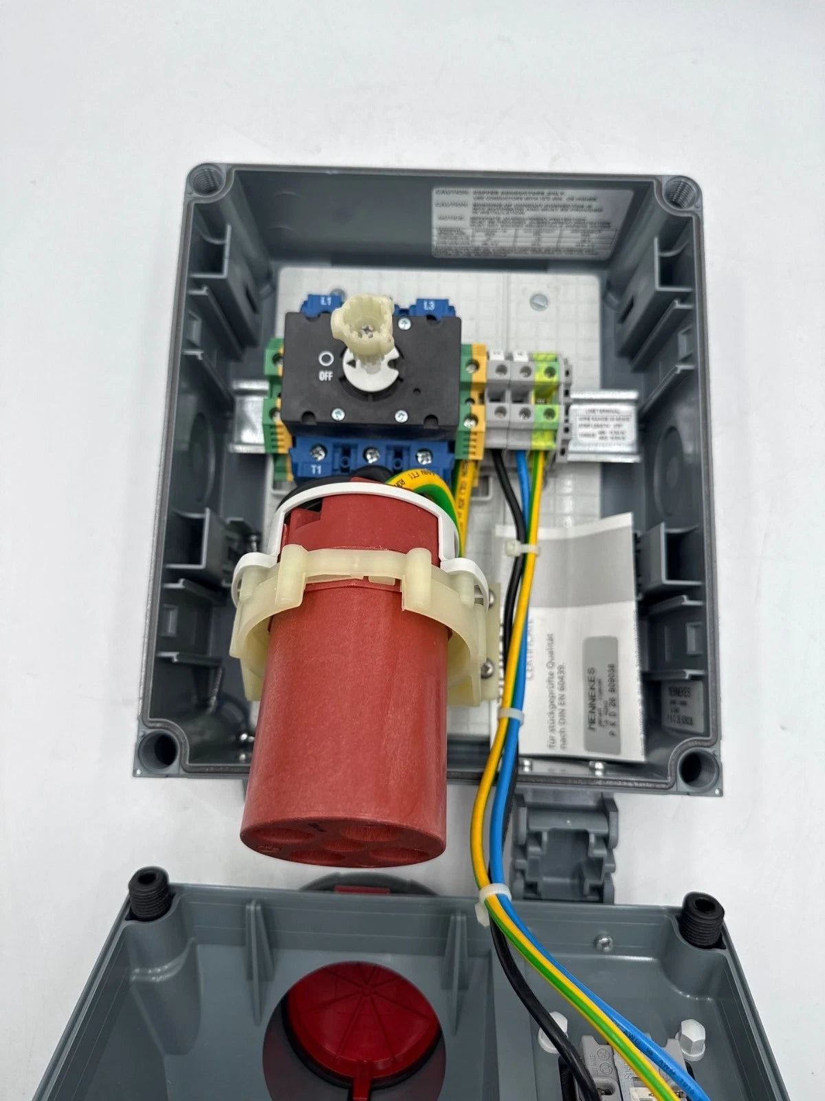 Mennekes AMX2A-ME460MI7 Pin and Sleeve Switched Interlocked Receptacle 60A 480V New