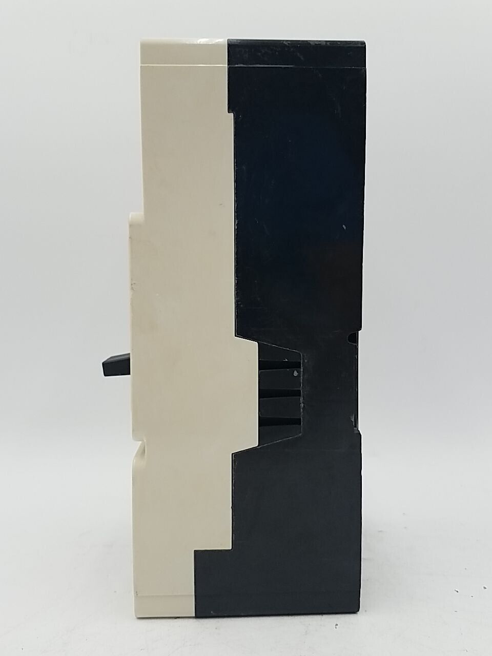 Cutler-Hammer JDB3150C Used