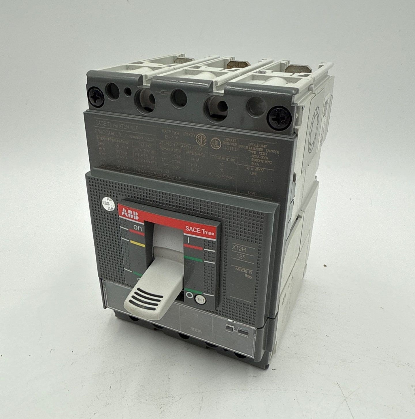 ABB XT2HQ3050AFF000XXX Circuit Breaker 50A 3P 600V SACE Tmax XT2H 125 Used