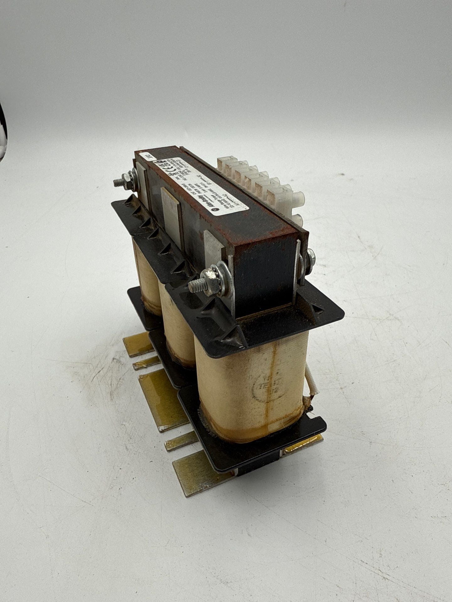 Allen Bradley 1321-3R8-B Line Reactor 3PH 3mH 8A 600V IP20 Open Type Used