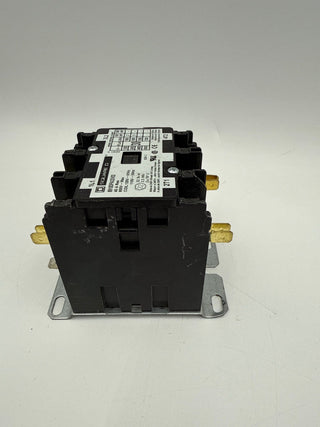 Square D 8910DPA32V02 Used