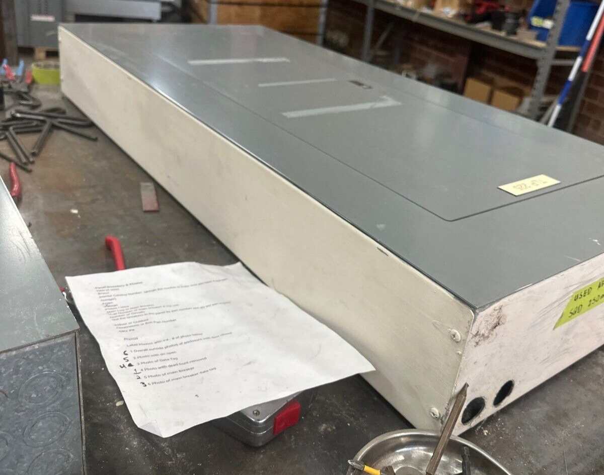 Square D NF Panelboard 250A 600V 3PH 4W 42 Cir Indoor Encl Main Lug Panel MLO P376 Used