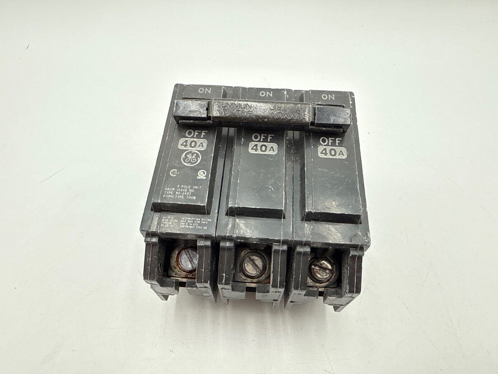 GE THQB32040 Used