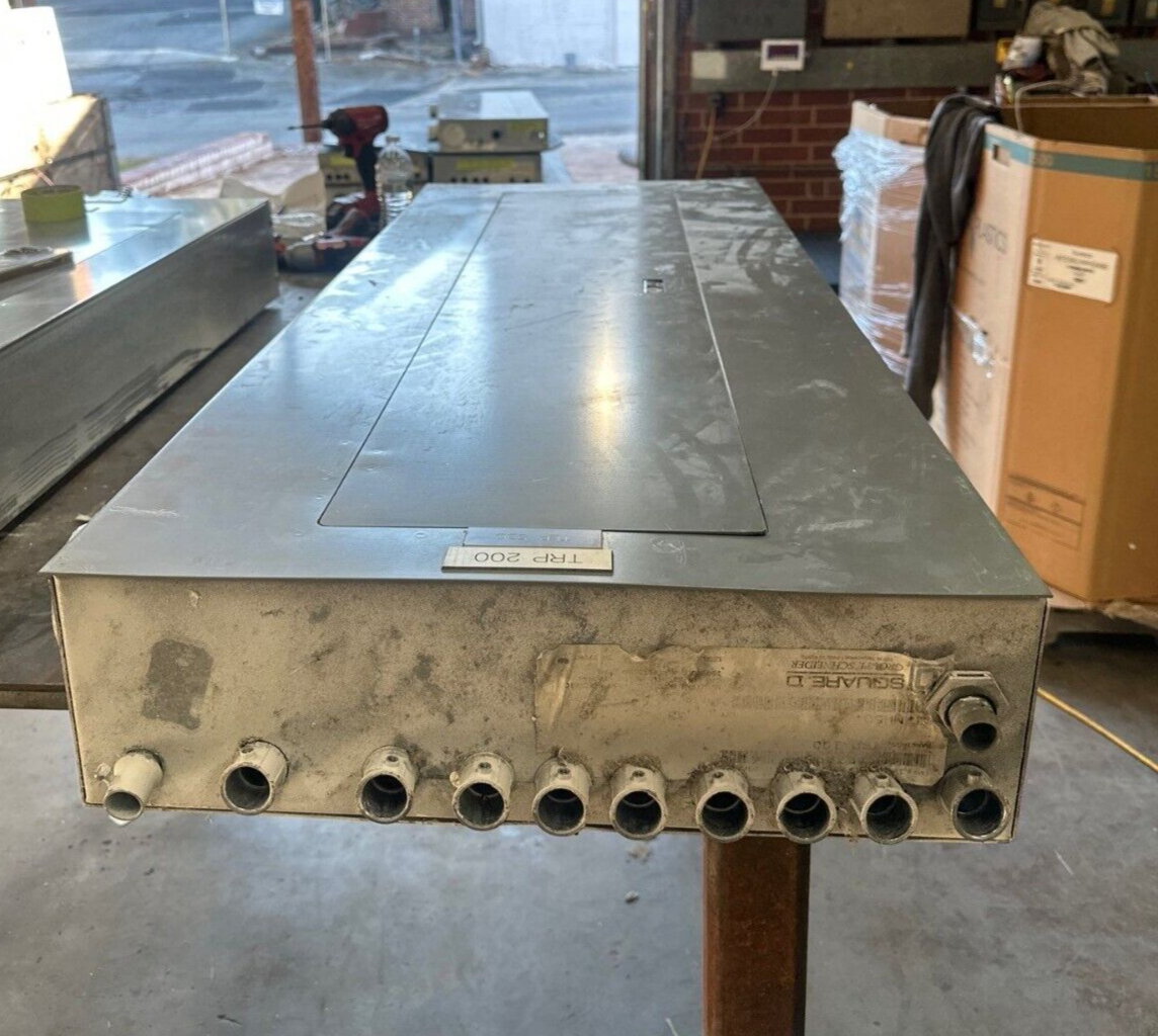 Square D NQOD442M225 Panelboard 225A 208/120V 3PH MCB Indoor Encl 42 Cir Q2L3200 P369 Used