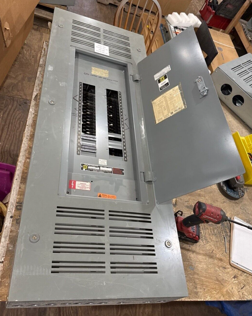 Square D NQOD Panelboard 400A 208/120V 3PH 4W 42 Circuit Indoor Encl MLO MH53 P624 Used