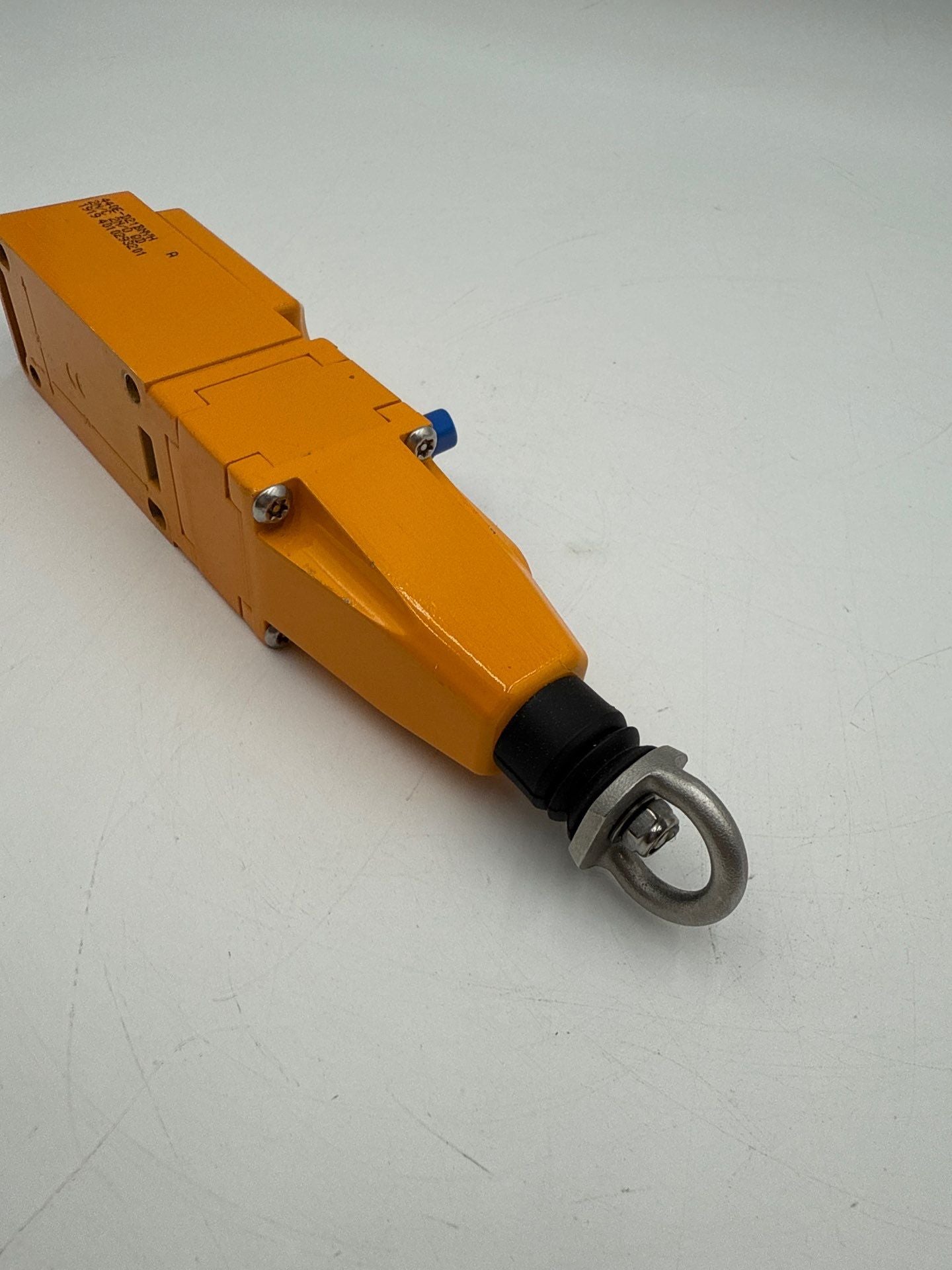 Allen Bradley 440E-D21BNYH Guardmaster Lifeline 3 Cable Pull Switch Used