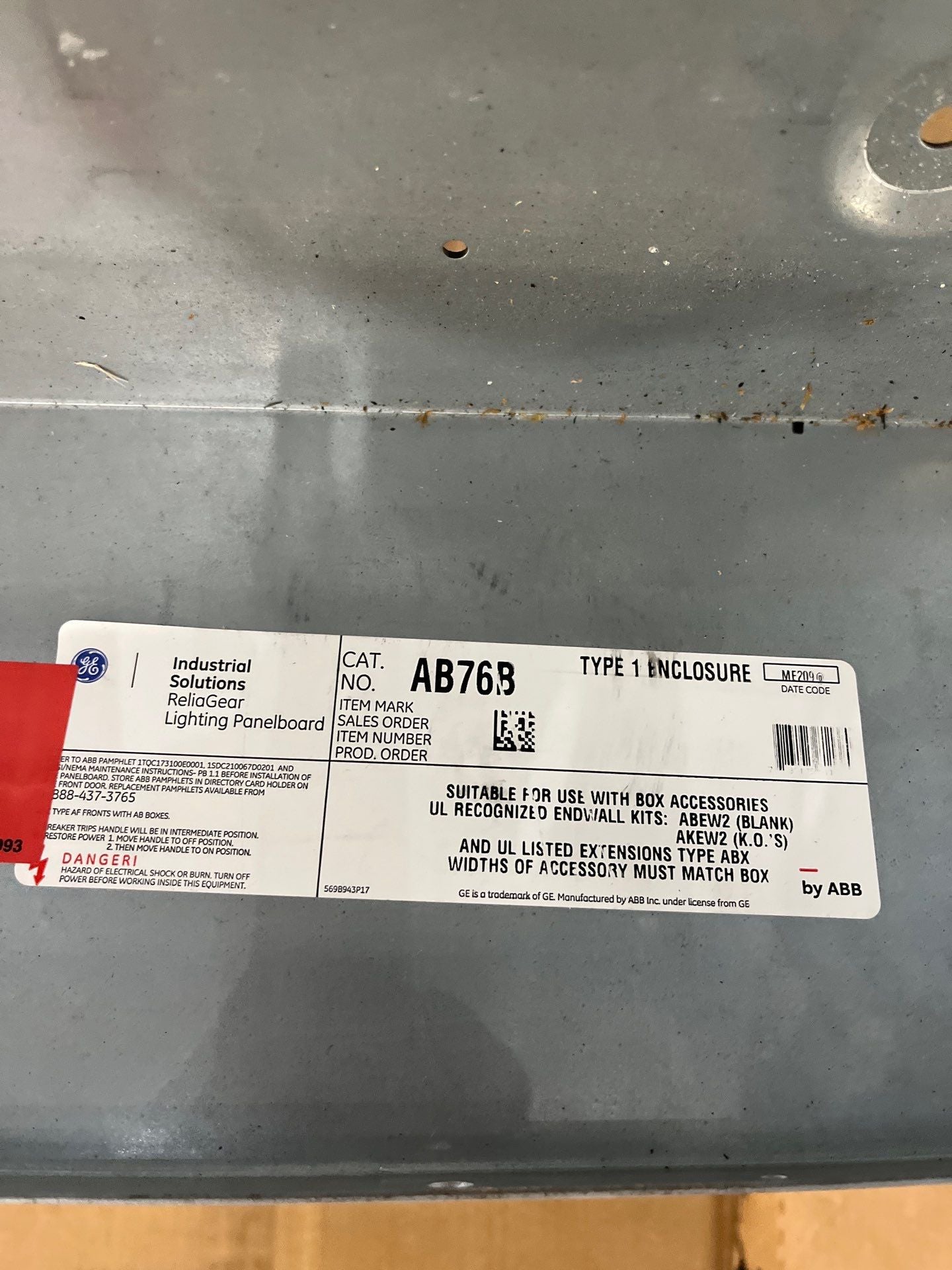 GE ADF3244MBX ReliaGear Lighting Panelboard 400A 480V 3PH XT4N250 New